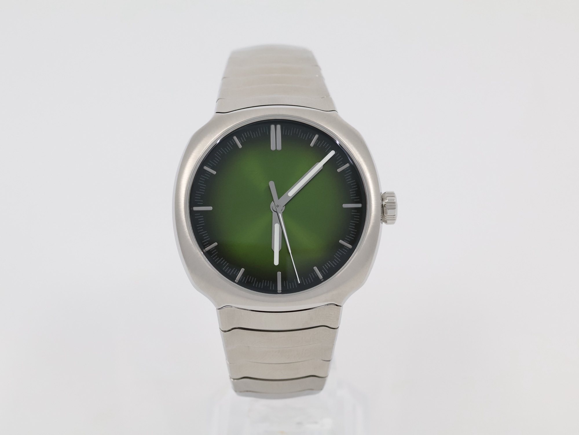 May be an image of digital watch