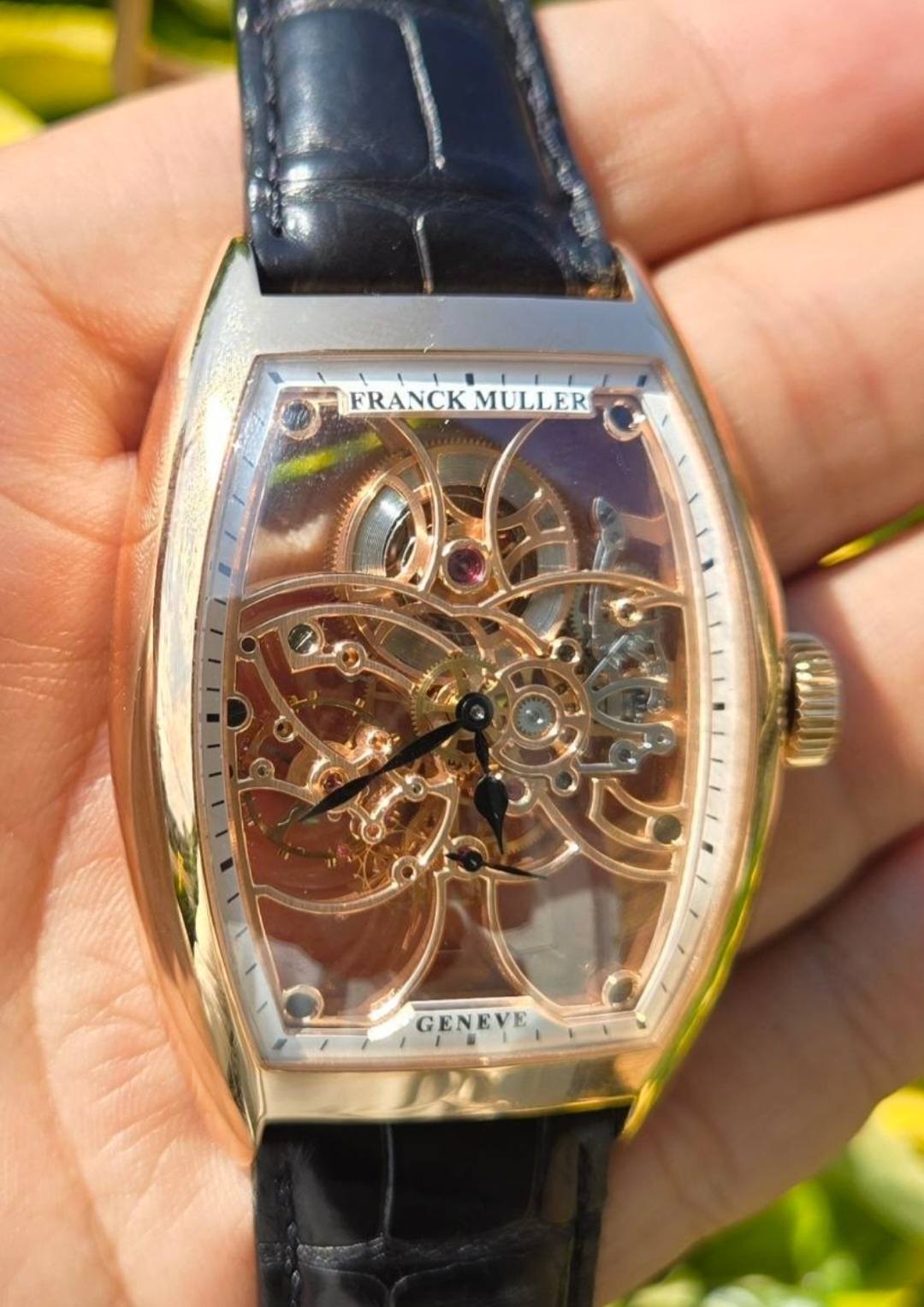 May be an image of wrist watch and text that says 'FRANCK FRANCKMULLER MULLER GENEVE'