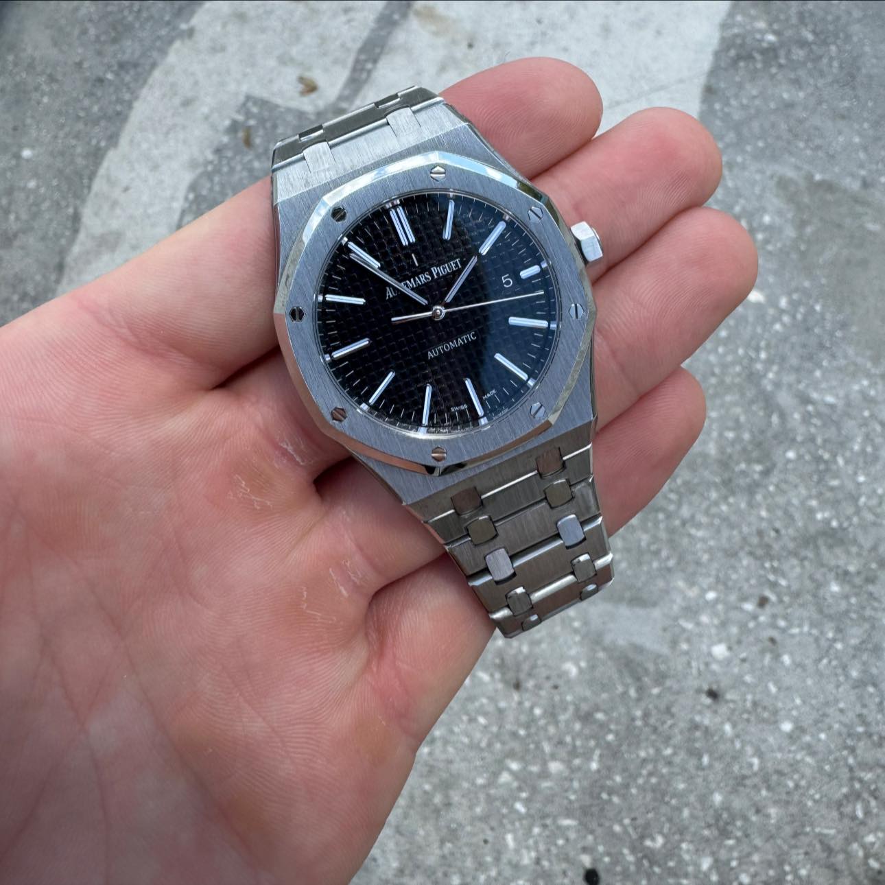 May be an image of wrist watch and text that says 'D ١ PIGKET GET MARS N 0 D UTOMATIC'