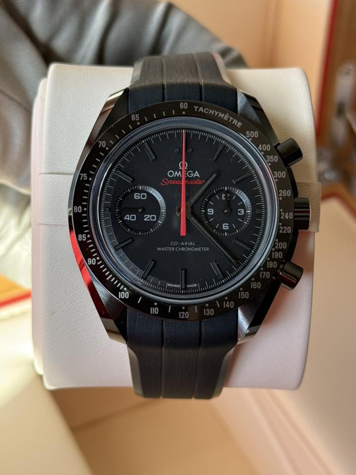 May be an image of wrist watch and text that says 'OMEGA GA OM TIIE ትንጊ0 က 6 85 סהיייוייייסי 100 90'