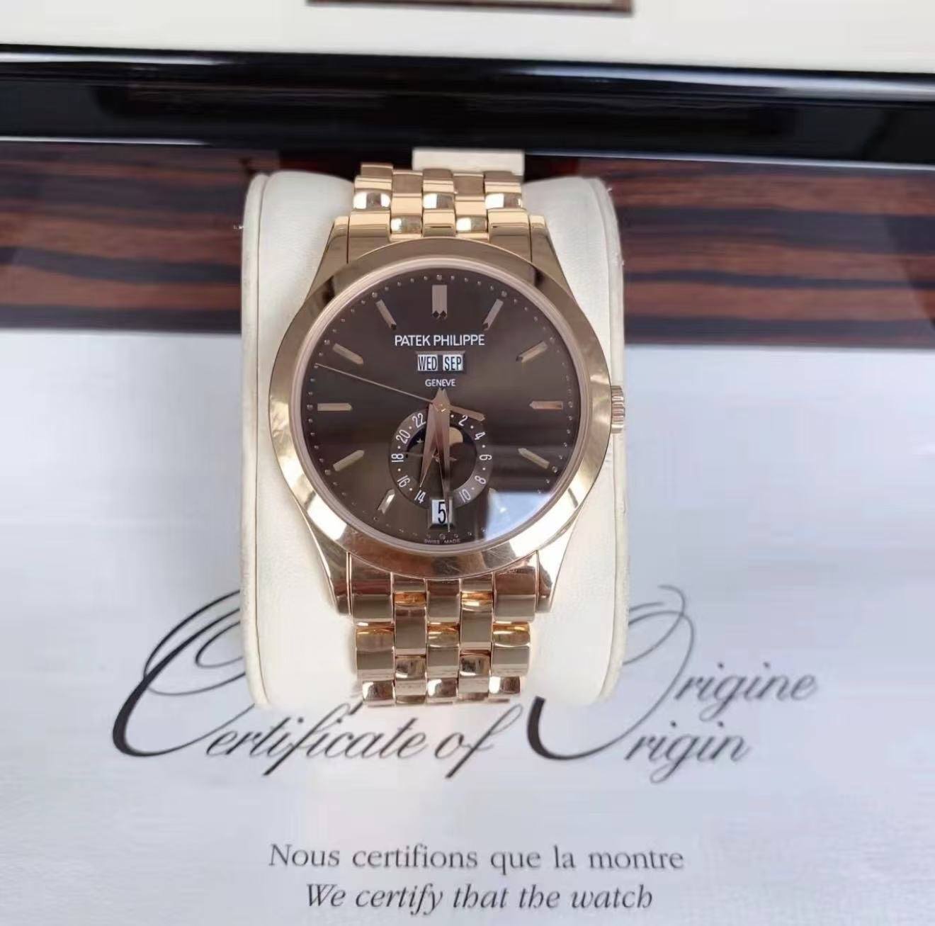 May be an image of wrist watch and text that says 'PATEK PATEKPHILIPPE PH HILIPPE IPPE ME ESER SEP GINEVE .2 22 လီ 전 و P ဘာ 5 5 Camfd elificatoc rigin Dhiin rigin Nous…