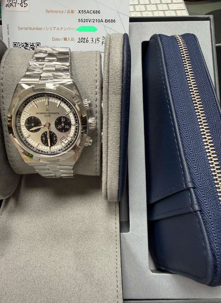 May be an image of wrist watch and text that says '227.85 Reference/ 品番: Re X55AC686 5520V/210A-B686 SerialNumber/シリアルナンバー! /シリアルナンバー: SerialNumber/ Date/ 購入日: Date/購入日: ロり口 蓝風取酒…
