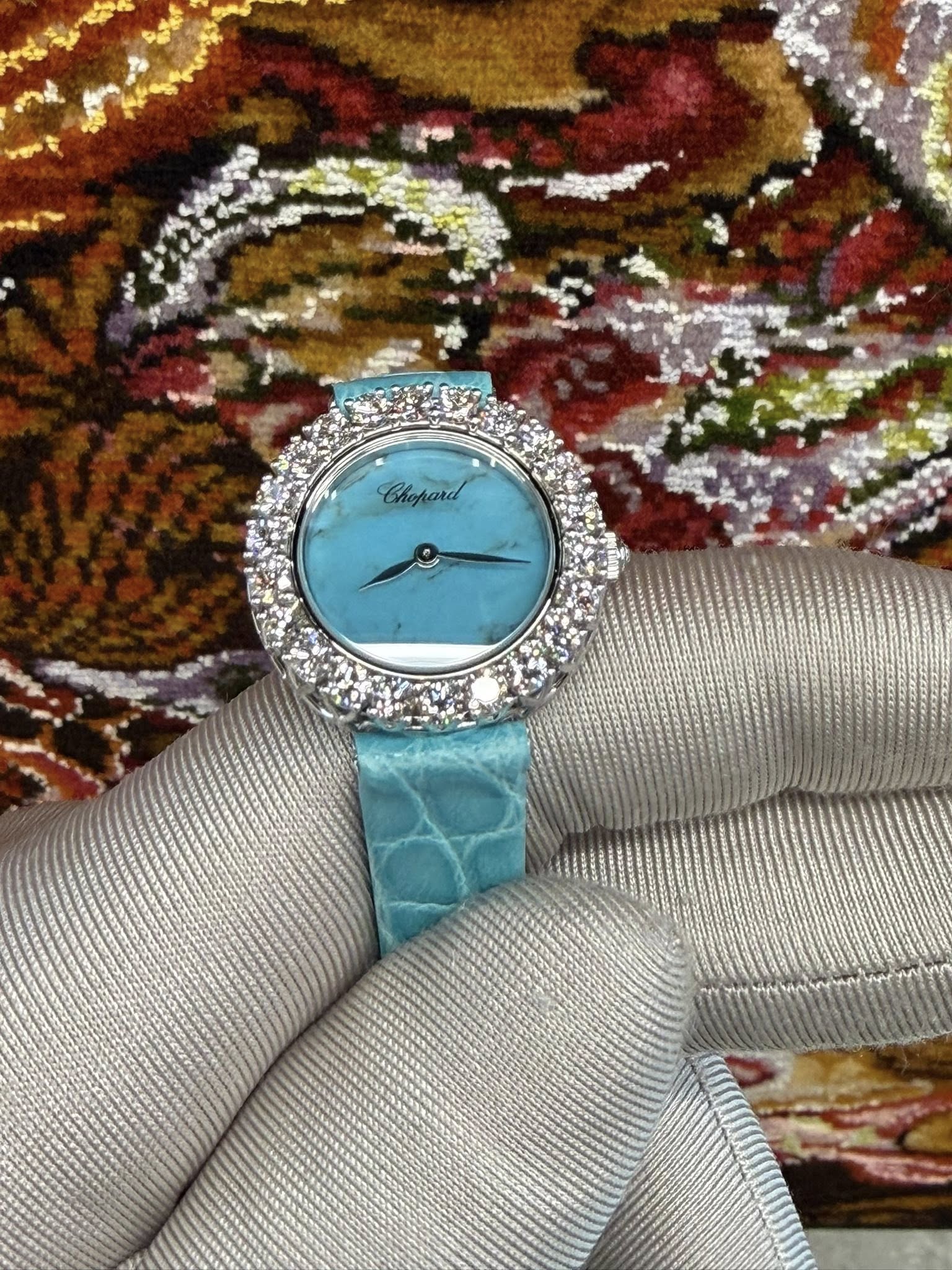 May be an image of wrist watch and text that says 'Chopard'