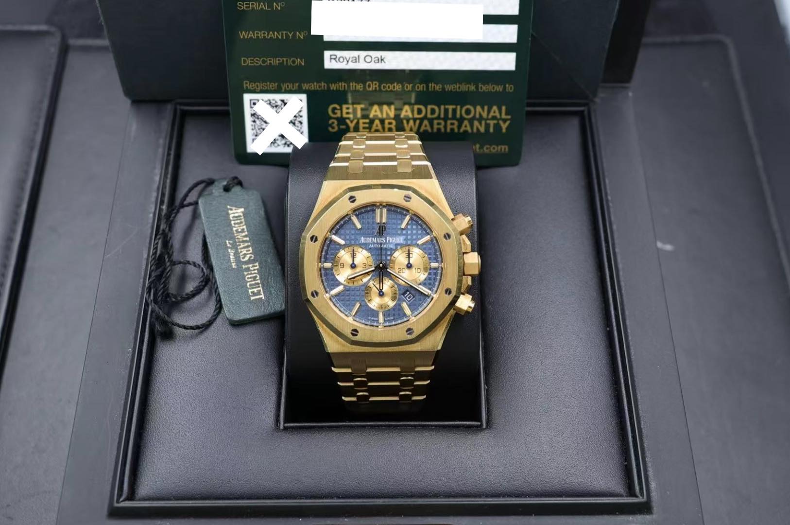 May be an image of wrist watch and text that says 'Royal RoyalOak Oak ET AN GETANAD AD YEAR ラ AIEMUS PERET fe นัแม AUDEMARS HUDEMARSPIGUET ARS PIGUET 0 知 10 e'