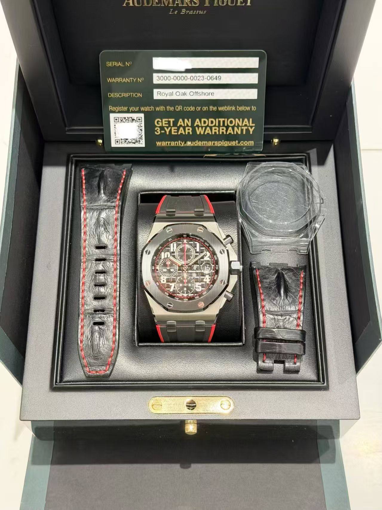 May be an image of digital watch and text that says '100L SERIAL N WARRANTY N DESCRIPTION Royal Oak Offshore watch code ンシロ weblink below to 可都か GET GETAN AN ADDITIONAL 3-YEAR…