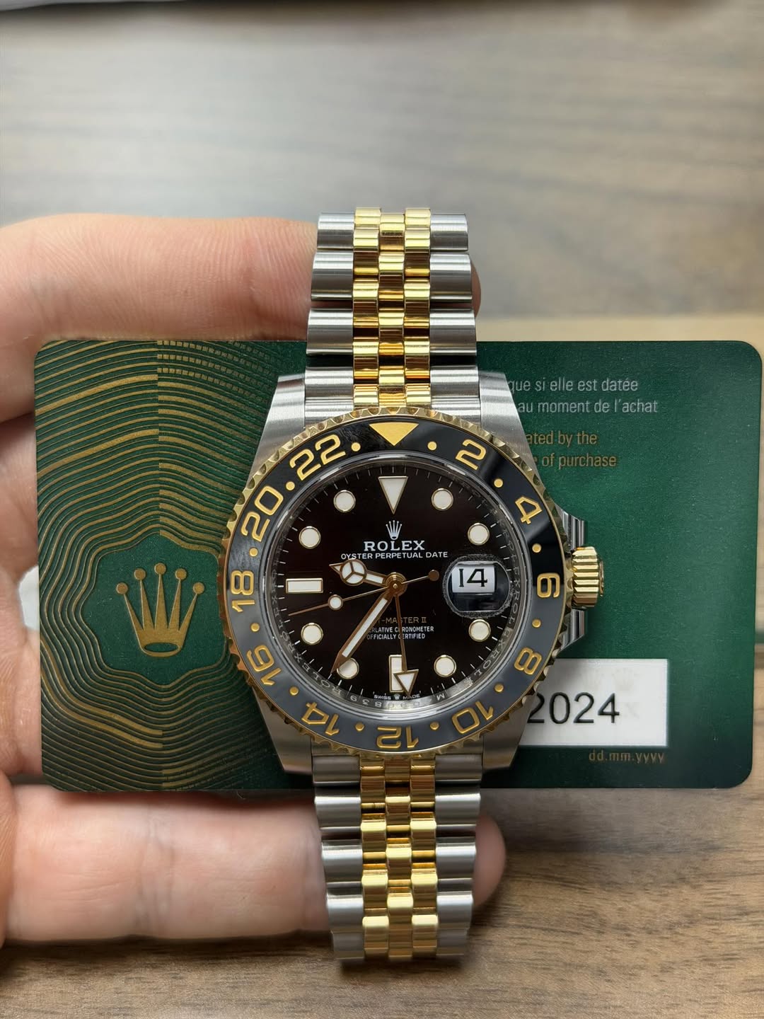 May be an image of wrist watch and text that says 'sielleestdatee elleesto datee umomentdel'achat de achat momentde| ROLEX RO OY OST PERPETUA RPETUALD PETCAL DATE 18 B 14 6…