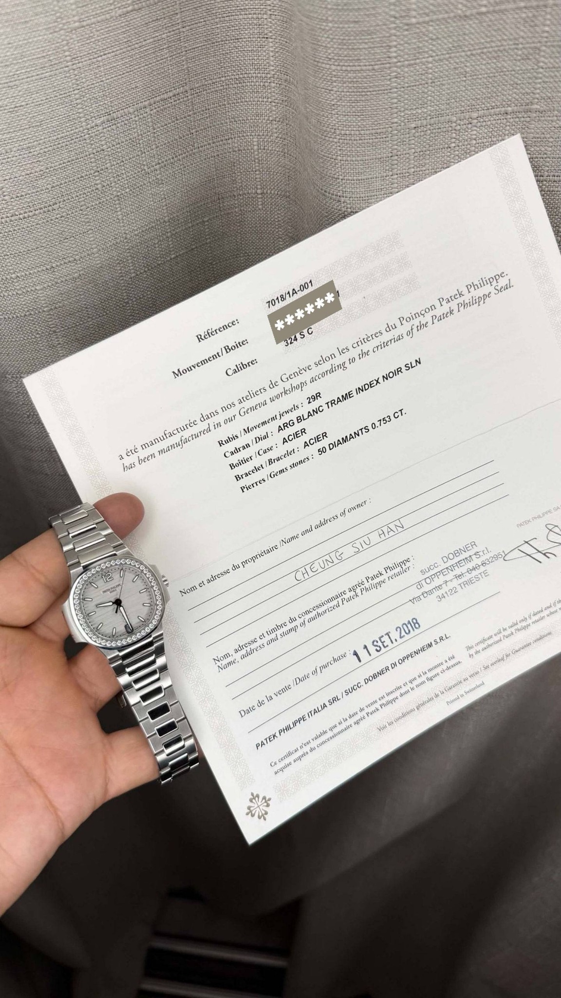 May be an image of wrist watch, ticket stub and text that says '7016/1A-001 *米米** Philippe Seal. Patek Philippe Référence: Poinçon the Putek Boite: 324SC critères criterias the…