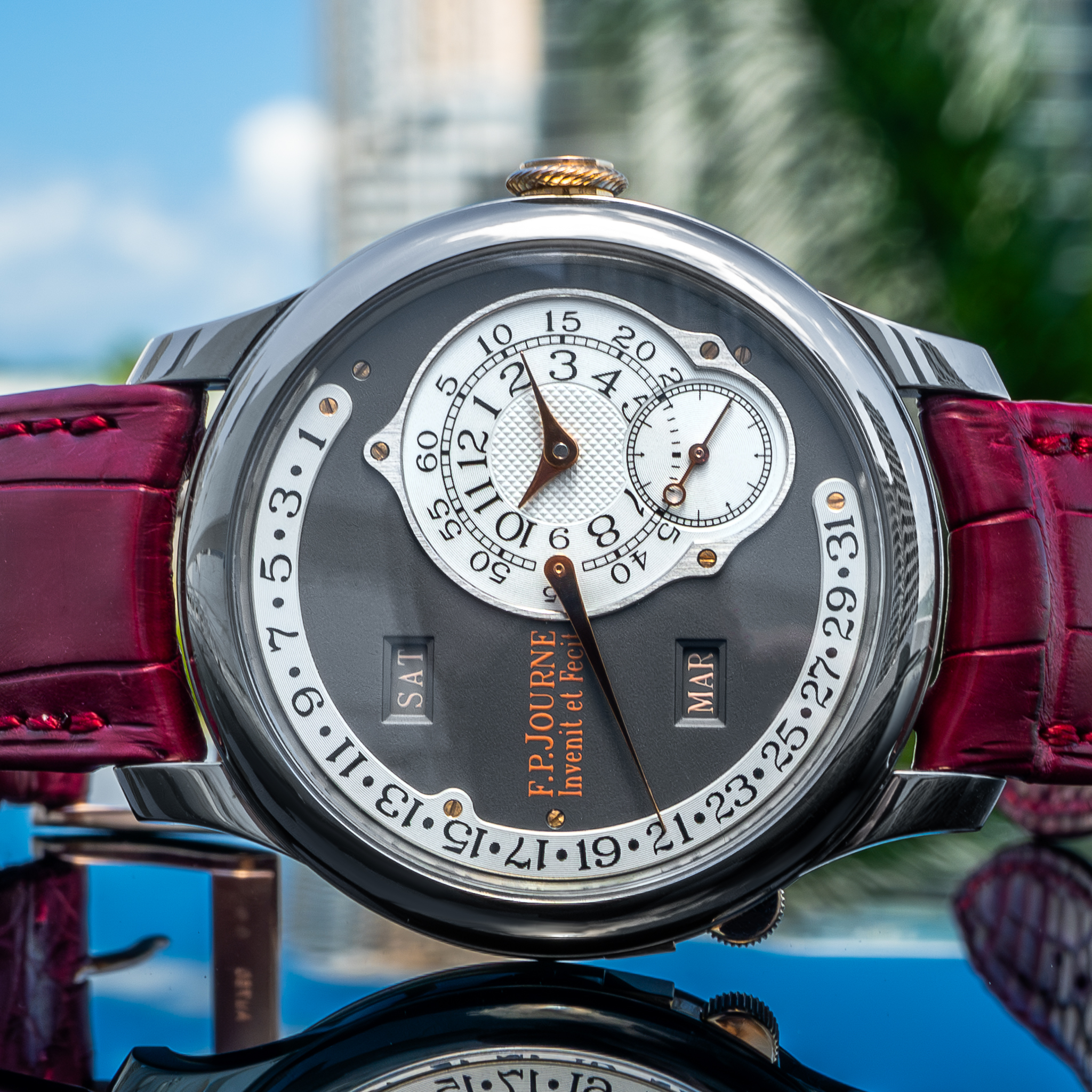May be an image of wrist watch and text that says '7 5 ក្នហញញ ΟΑ O 6 CI F.P.JOURNE به tte el MAR 27 Invenit 25 ၅ 21• SAT SA 11 13'