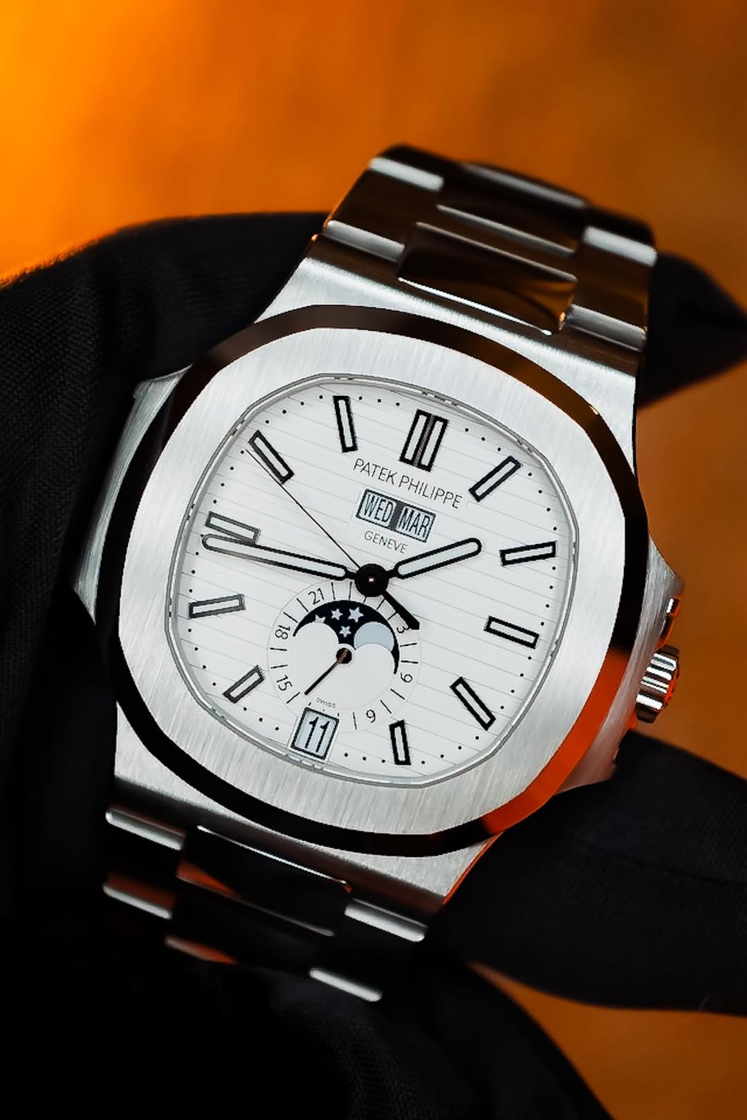May be an image of wrist watch and text that says 'I D PATEK WEDMAR WED II PHILIPPE PATEKPHILIPPE I N0 GENEVE MAR I' 21 자 ¥ 8 8L I I 5 อัตาอง A o I I و 0'