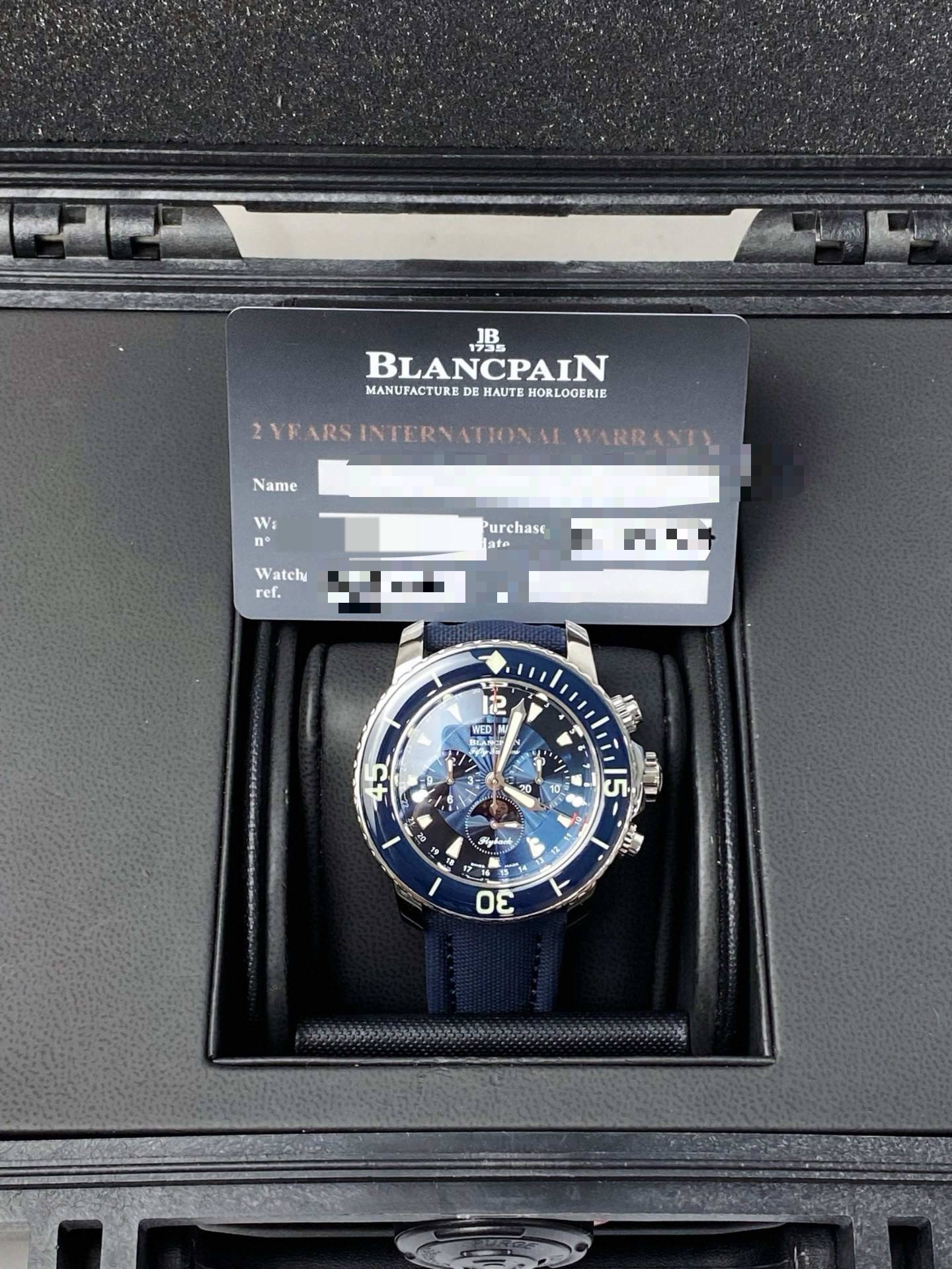 May be an image of wrist watch and text that says 'BLANCPAIN MANUFACTURE DE HAUTE MANUFACTUNEDEMAUTEHORLOOERIE HORLOGERIE 2YEARS YARSINTERVITIONLEWARR! INTERN WARRANTY Name Wi…