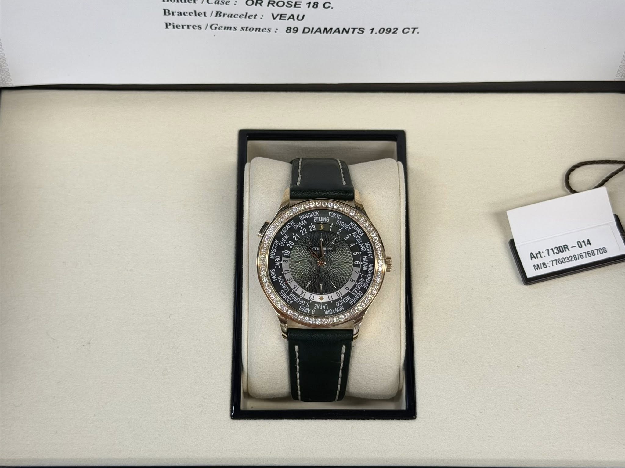 May be an image of wrist watch and text that says 'OR ROSE 18C. 18 Bracelet Bracelet/Bracelet: Bracelet: VEAU Pierres /Gems stones: 89 DIAMANTS 1.092 CT. /1 Art:7130R- Art:…