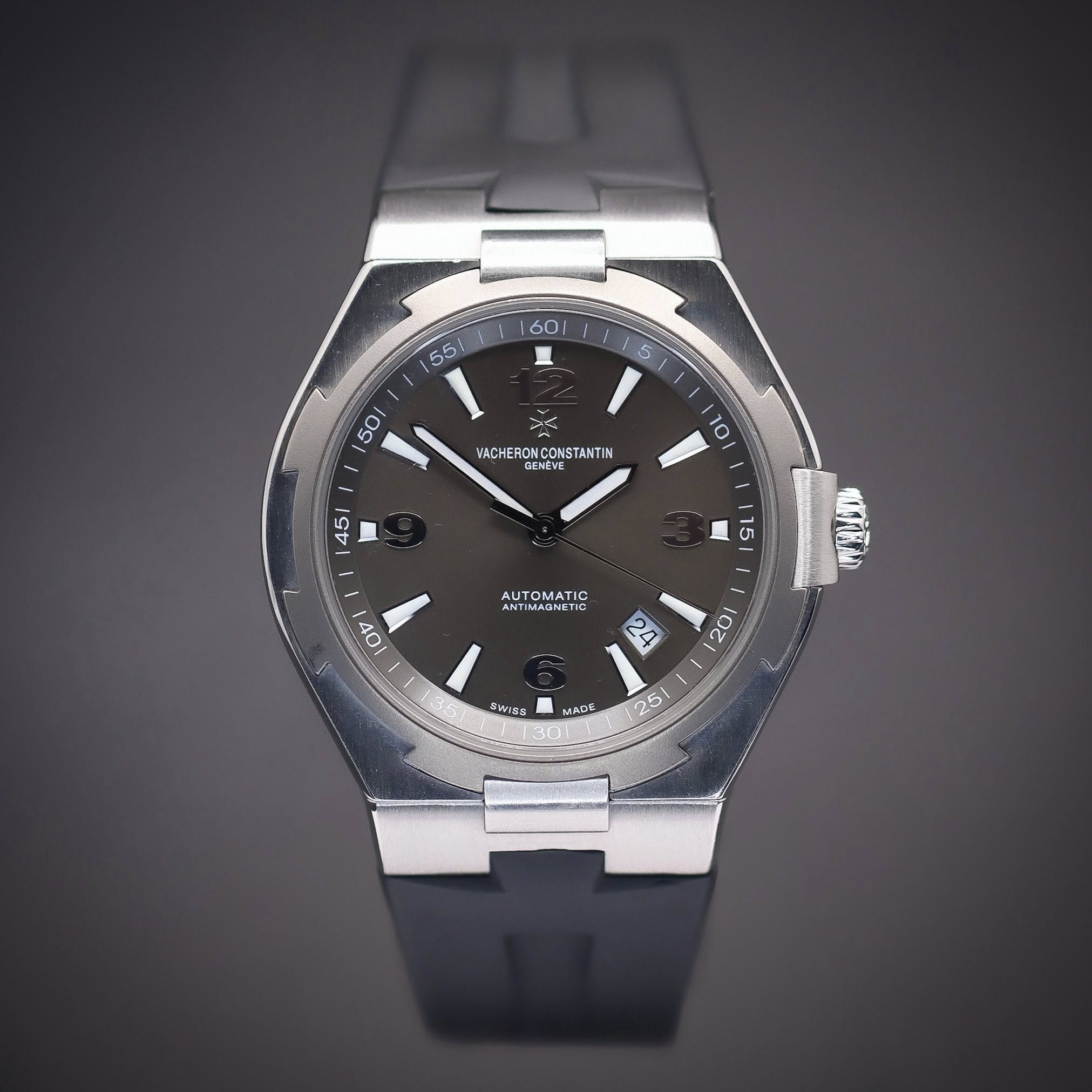 May be an image of wrist watch and text that says '60 55 a 5 50 VACHER VACHERONCONSTANTIN HERONCONST CONSTANTIN NEVE AUTOMATIC AUTOMATIC ANTIMAGNETIC OA 40 15 KALI UTKM 24 001 WISS…