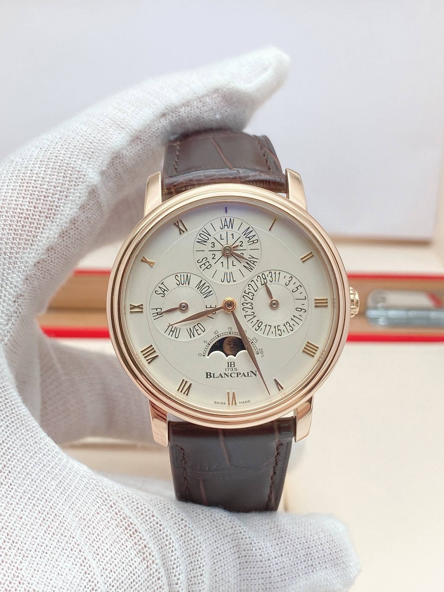 May be an image of wrist watch and text that says 'XI NoY 3 JAN 한 MAR SEP 2 SUN JUL 28311 1 SAI ကီ II 0 بب ® HU WED VIII III E cath I BLANCPAIN PAIN IIA BLAN 5mss หมว%'