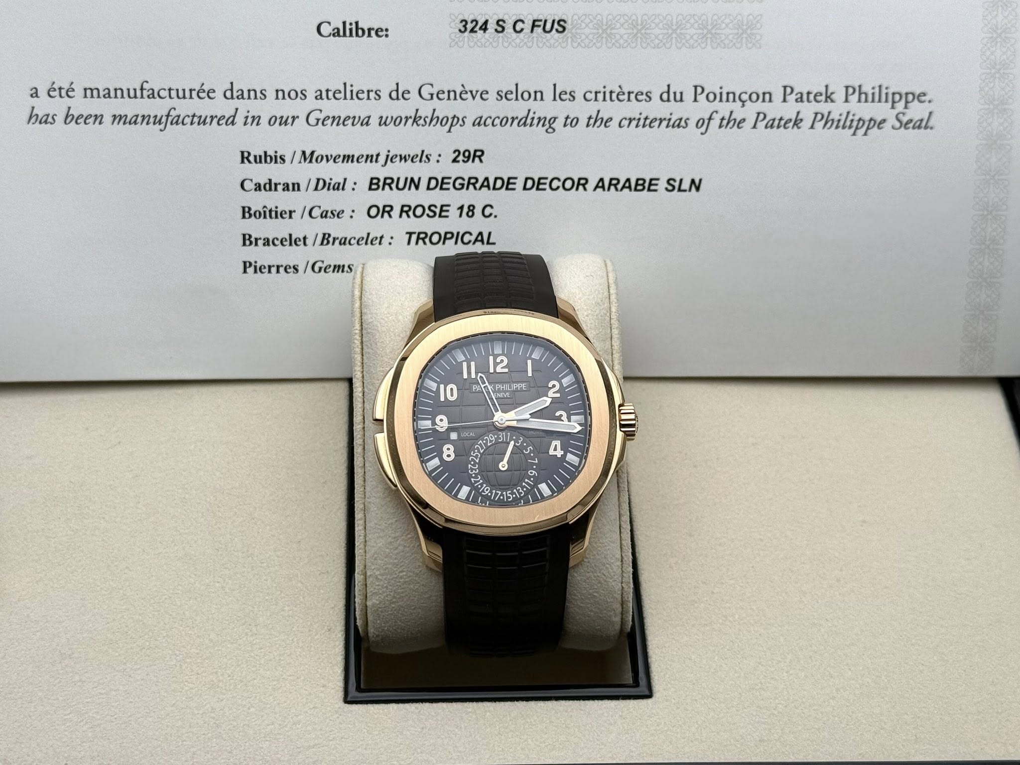 May be an image of wrist watch and text that says 'Calibre: 324SCFUS a été manufacturée dans nos ateliers de Genève selon les critères du Poinçon Patek Philippe. has been…