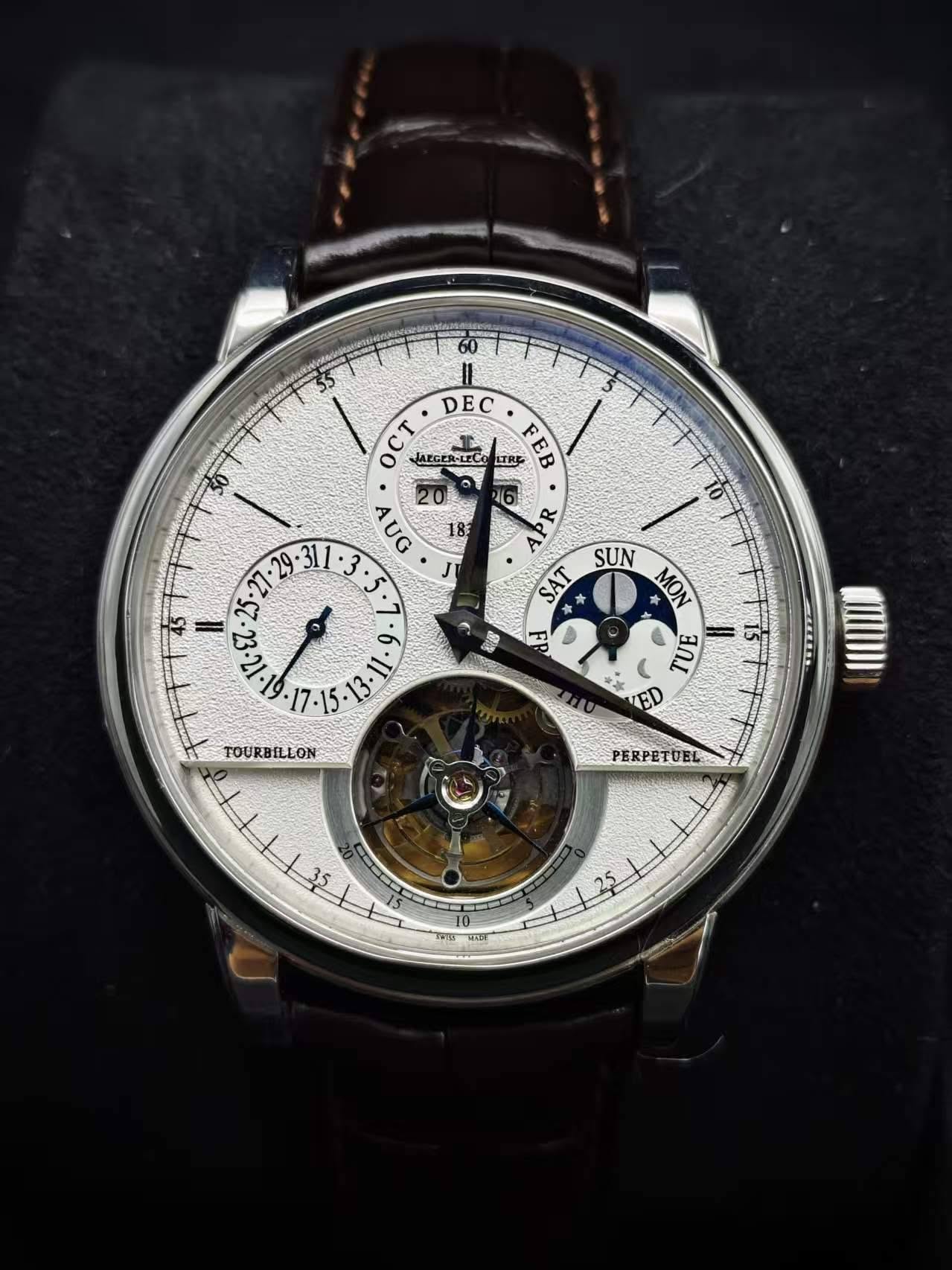 May be an image of wrist watch and text that says 'DEC OCT GER-LEC FEB 183 C AUG 3 10 山 A AP SUN SAT MOI MON 25 • Il 黑 ープ TOURBELLON קל * Θ 35 SPITB'