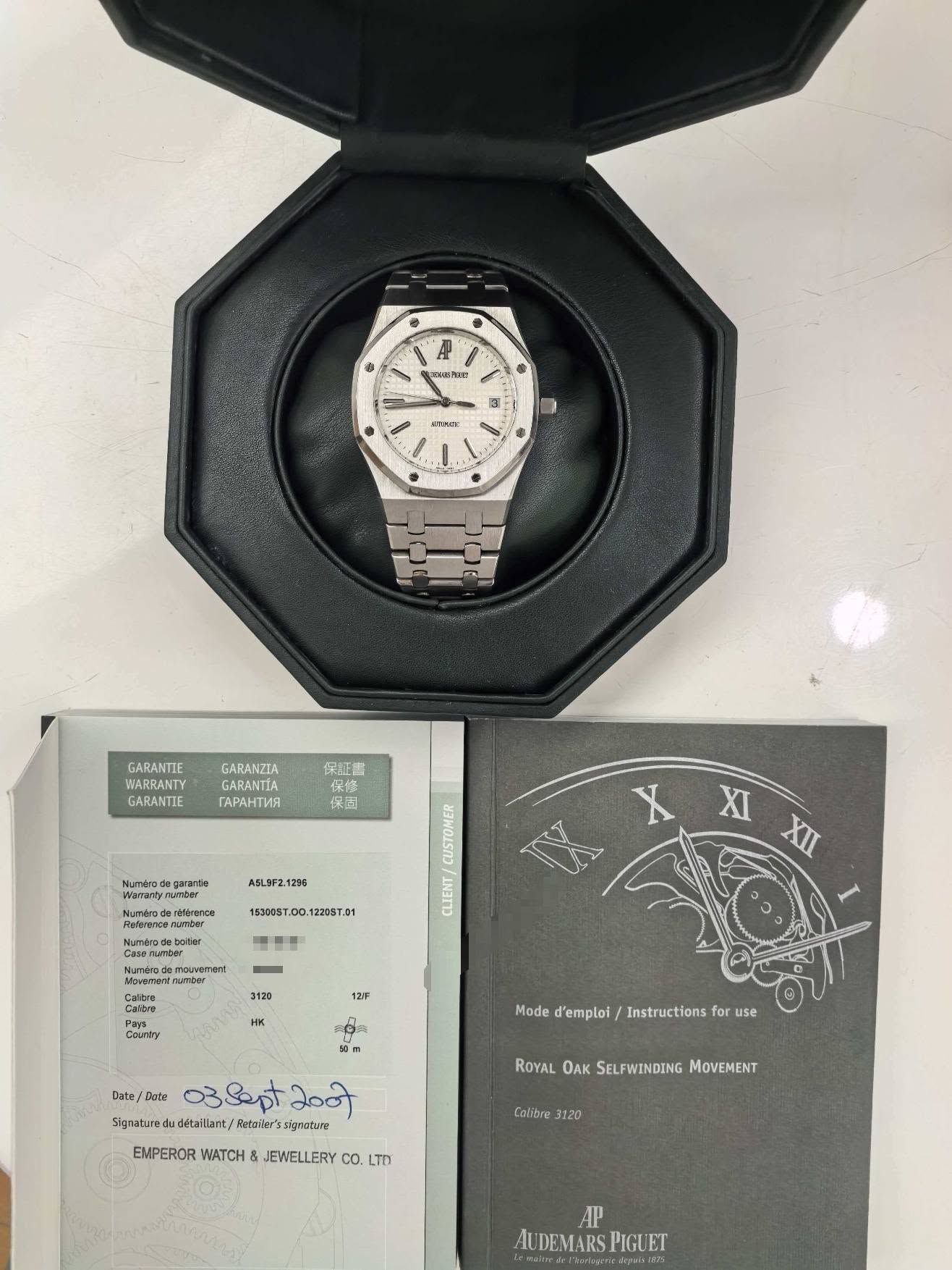 May be an image of digital watch and text that says '4都0 6 የቅከር GARANTIE WARRANTY GARANTIE GARANZIA GARANTIA rAPAHTИR 保証害 保格 保司 A6L9F2. untraderios Νπ .12205T.01 12205T. CUSTOMER…