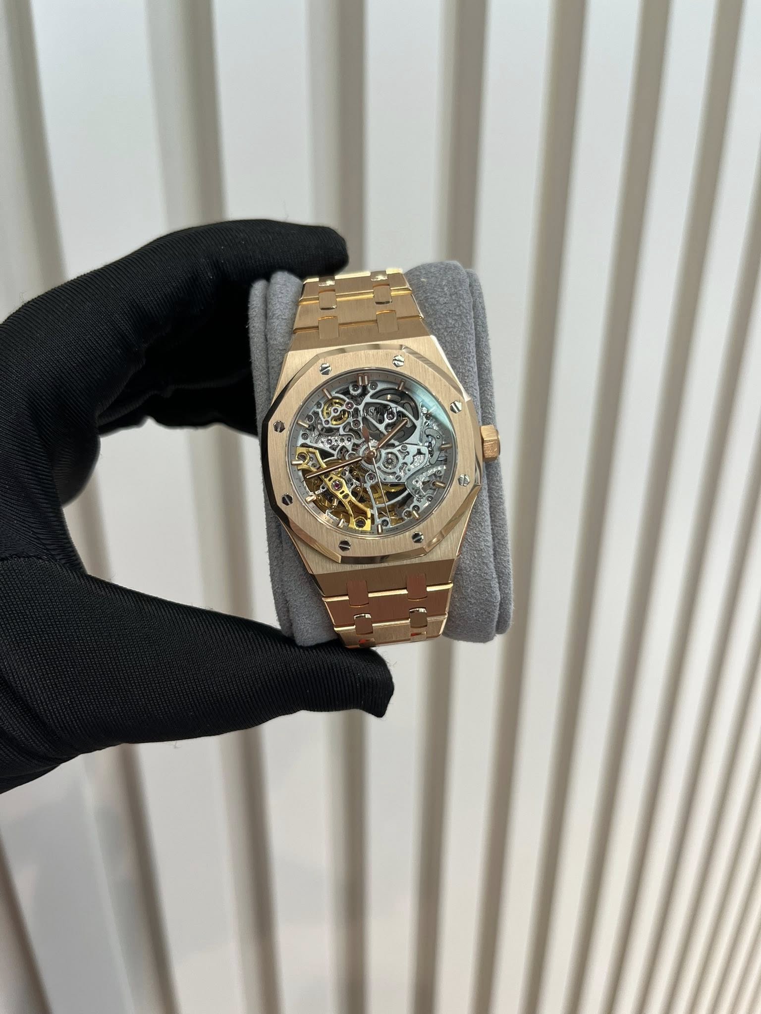 May be an image of wrist watch and text that says 'อ'