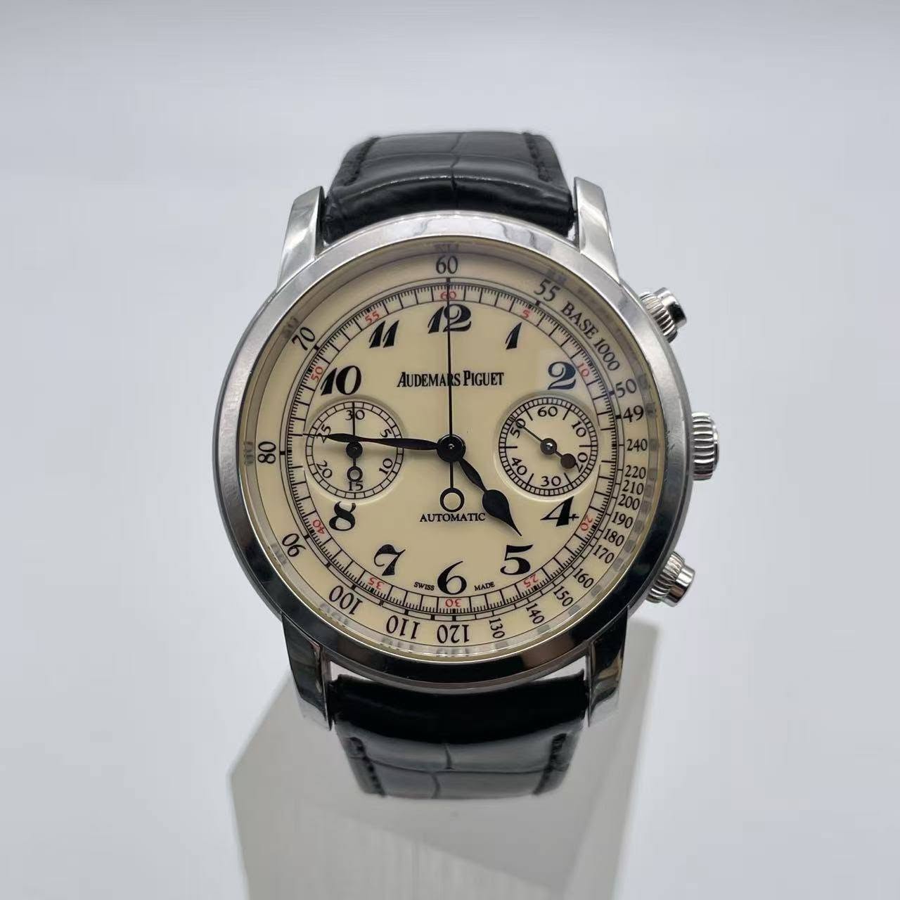 May be an image of wrist watch and text that says '11 AUDEMARSPIGUET AUDEMA PIGUET ምር 80 60 O 0ι 30 30 AUTOMATIC 90 14el a 6 CT 100 OI1 120 θει 140'