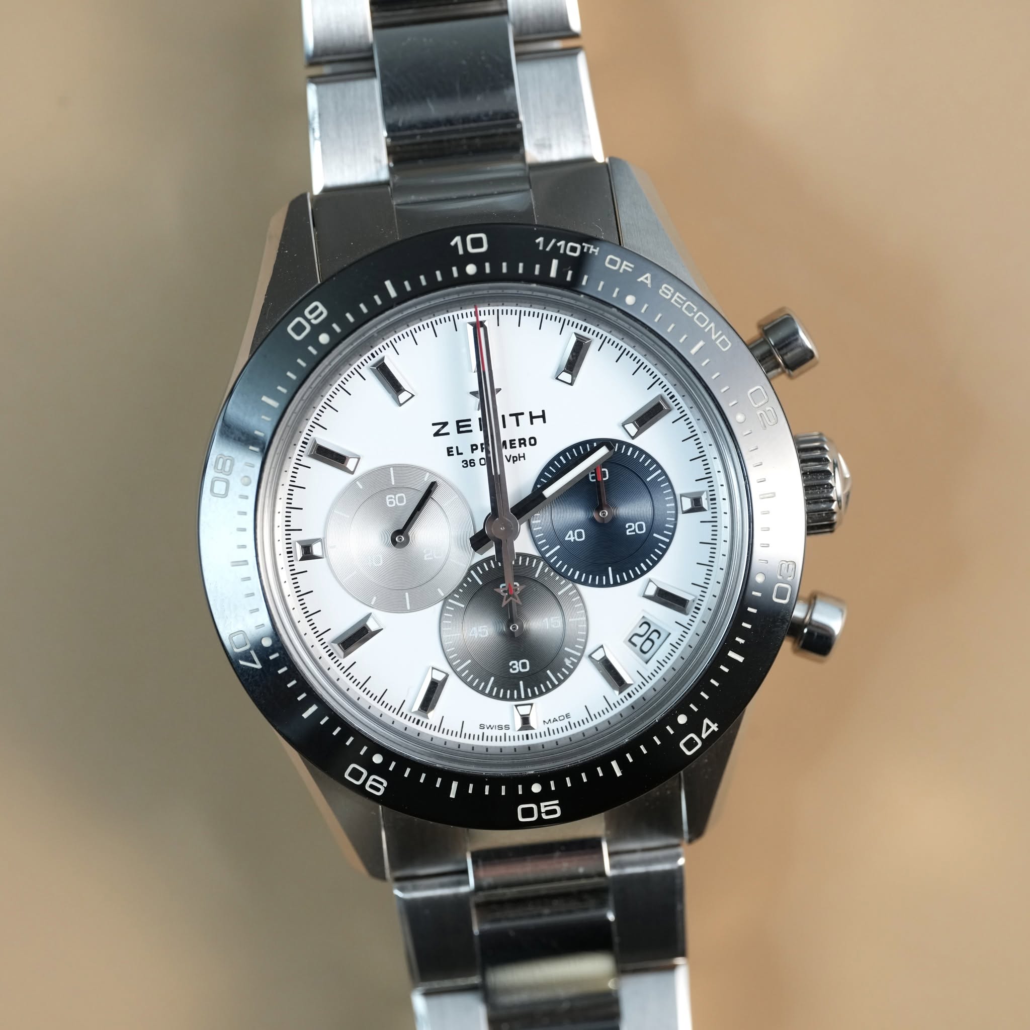 May be an image of wrist watch and text that says '10 08 1/10TH OF SECOND တ 1 ZE ZEUITH E ITH ELPRIMERO EL ERO TERO 35C 0 MyH 06 1I01 60 门 L 40 20 이니 OP mle 1s S0 30 20 HIEE 直 H 90…