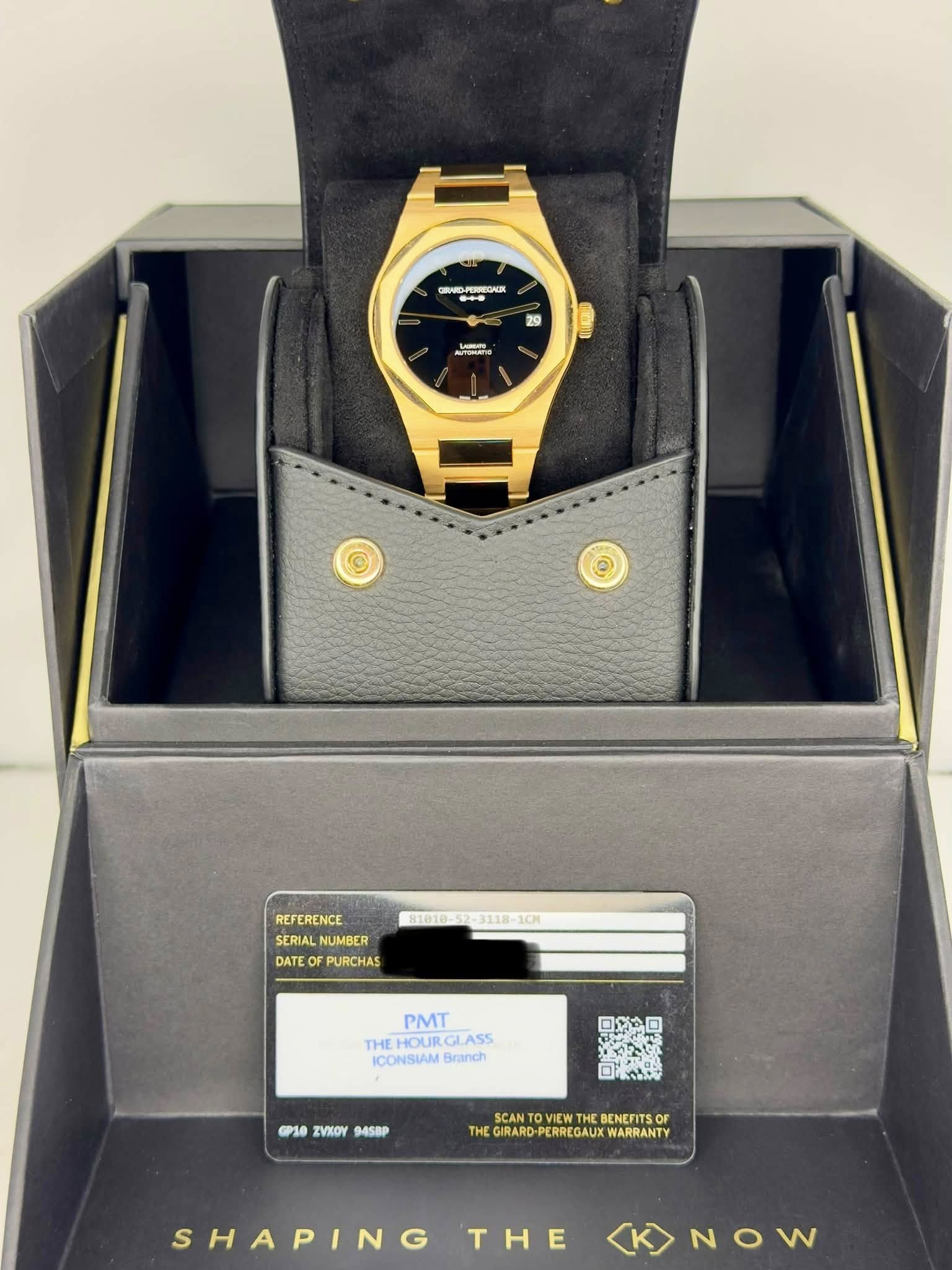 May be an image of digital watch and text that says 'CENFO CRNID-PERNIONIEK OAЖ 29 KTeИrKo REFERENCE SERIA NUMBER DATE OF PURCHAS -1CH PMT THE HEHOUR GLASS ICONSIAM Branch መ10…