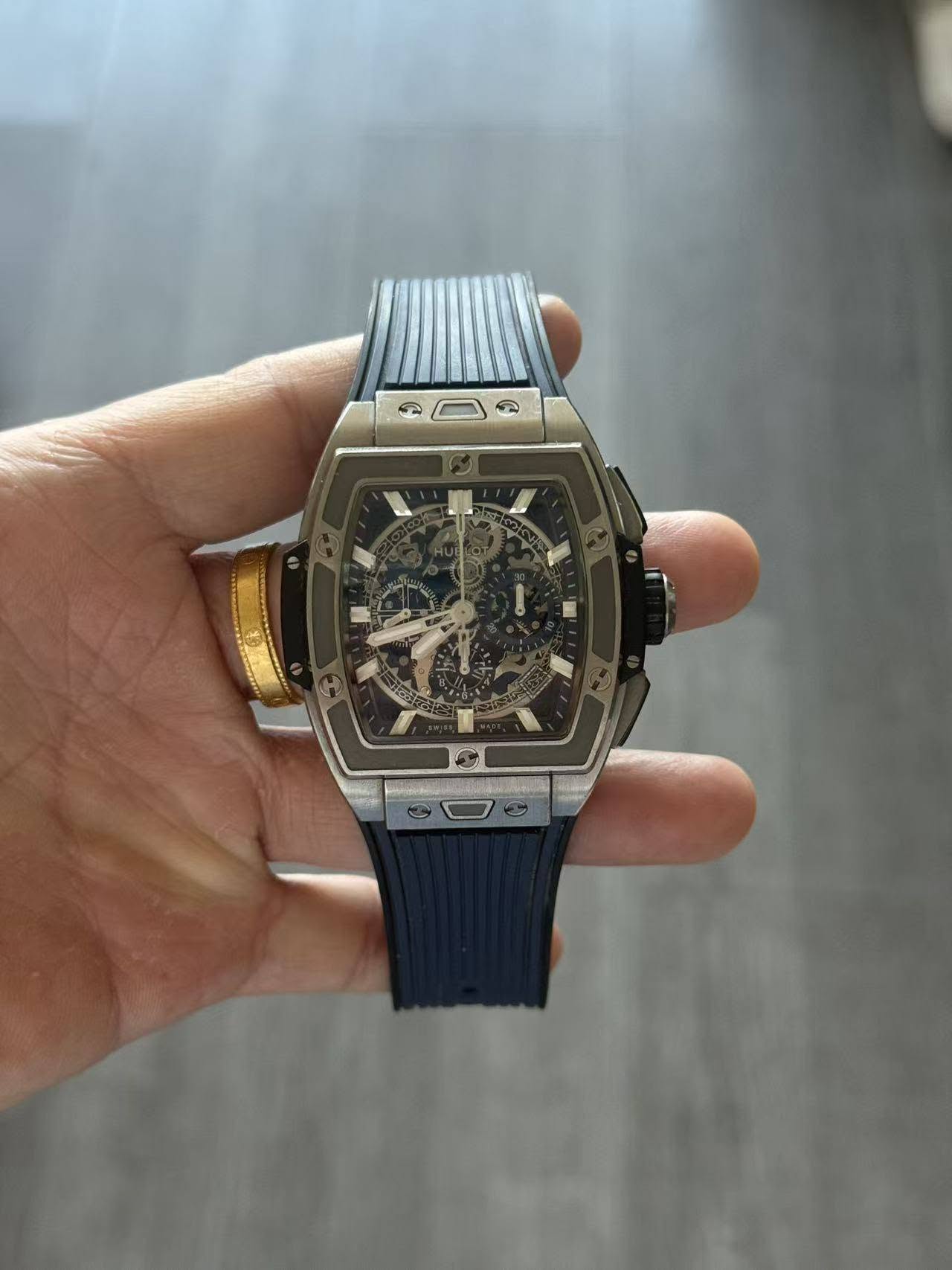 May be an image of digital watch