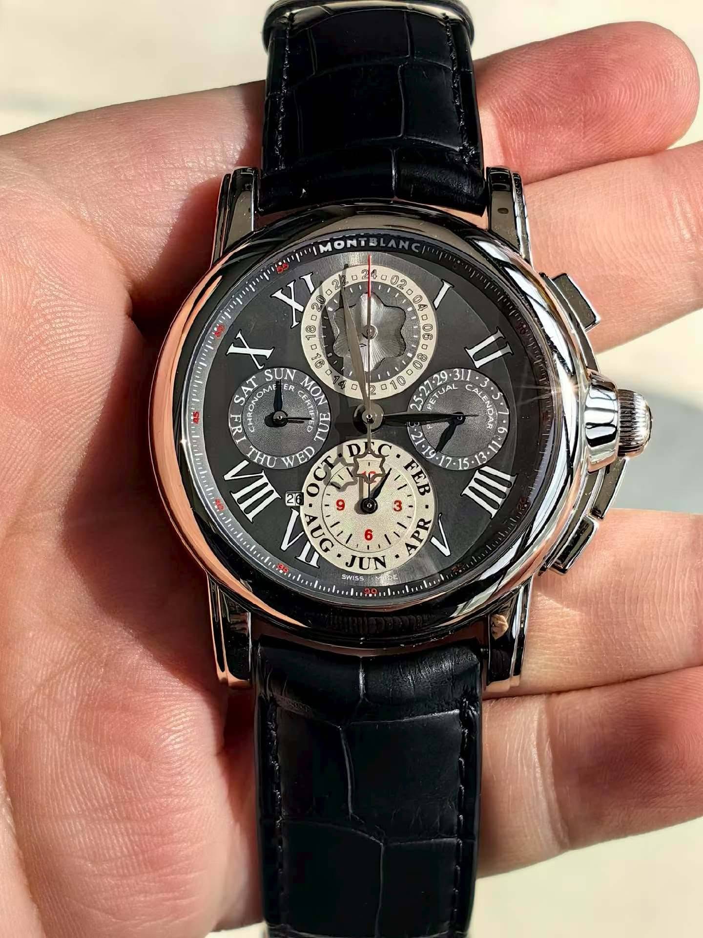 May be an image of wrist watch and text that says '02 240g 4 න්த a C 18 απ SAT ONOM ER SUN MON 우장 ជ HE TUE W THU VED لل ቢ NOP つに 5 SmS C a 百酵 311 TUAL TOAL SYTUAL Cpea ALB CALB…