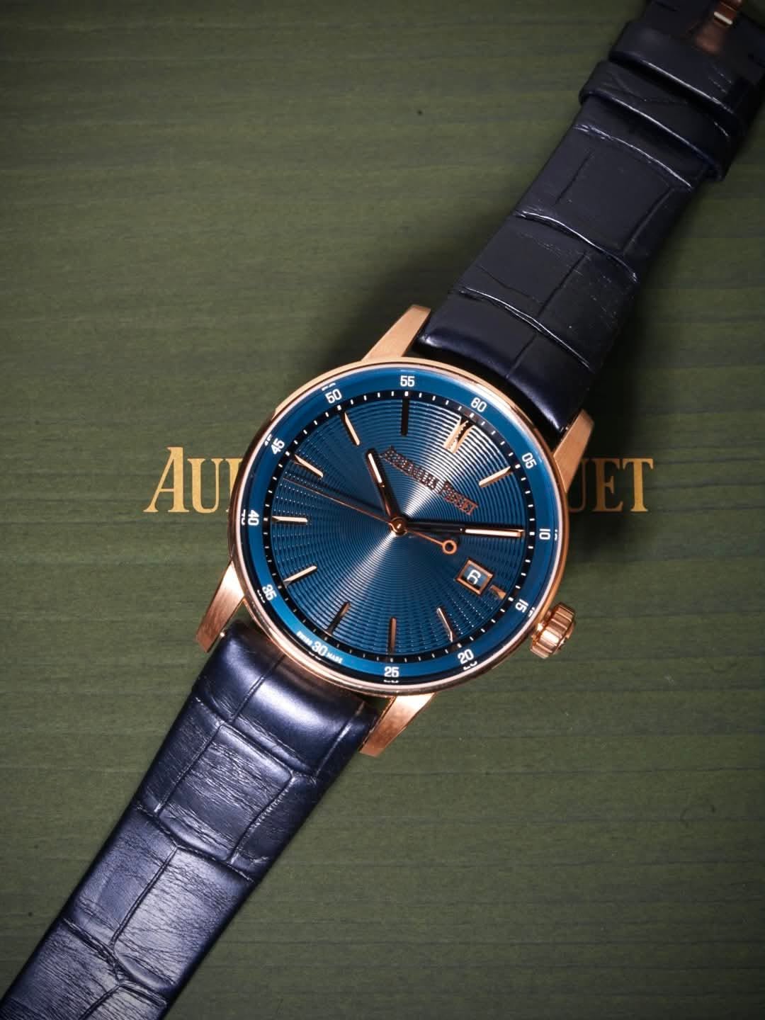 May be an image of wrist watch and text that says '55 50 NG 80 05 AU 台 10 I0 8 T 6 DU 6 S O UICI 26 20 0'