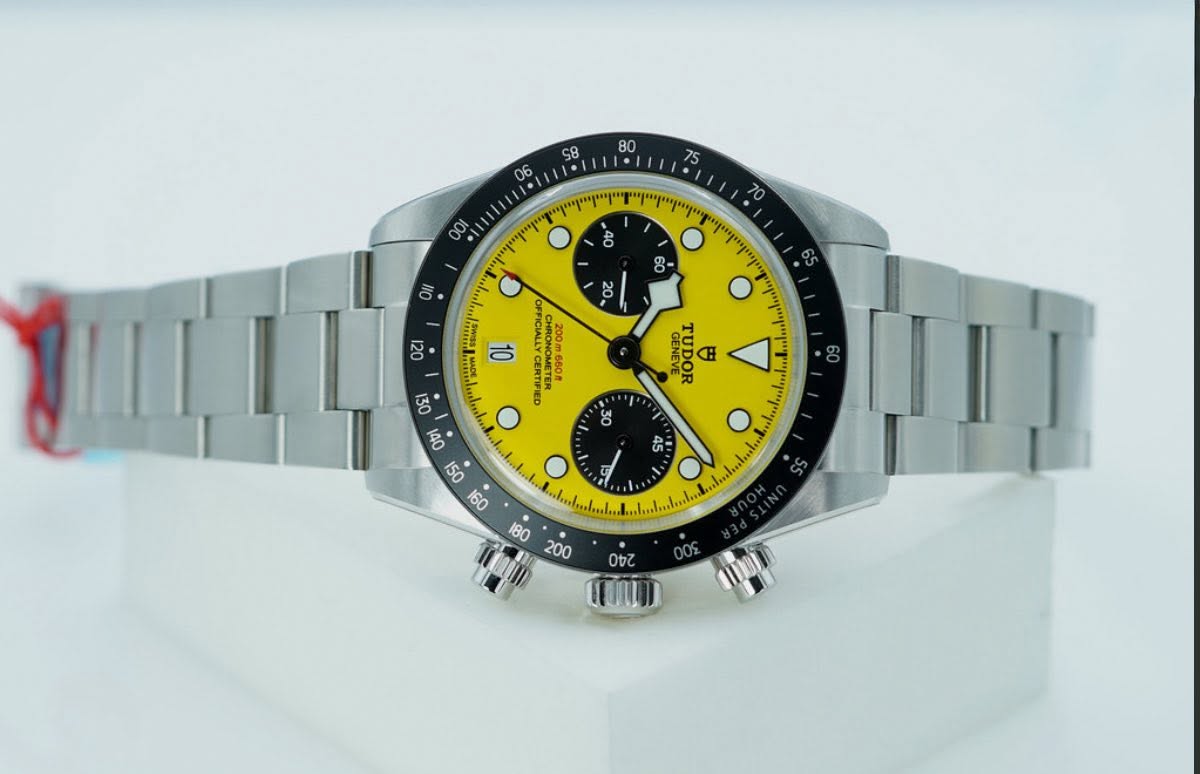 May be an image of wrist watch and text that says '58 80 06 ΌΟΙ Oll ஓ "p" 20 20 ΟτΙ ョョ s0m 0 200m660円 TOUUT मੇ 田 8 0도 OV OS0 09 AS 180 200 ឧ'