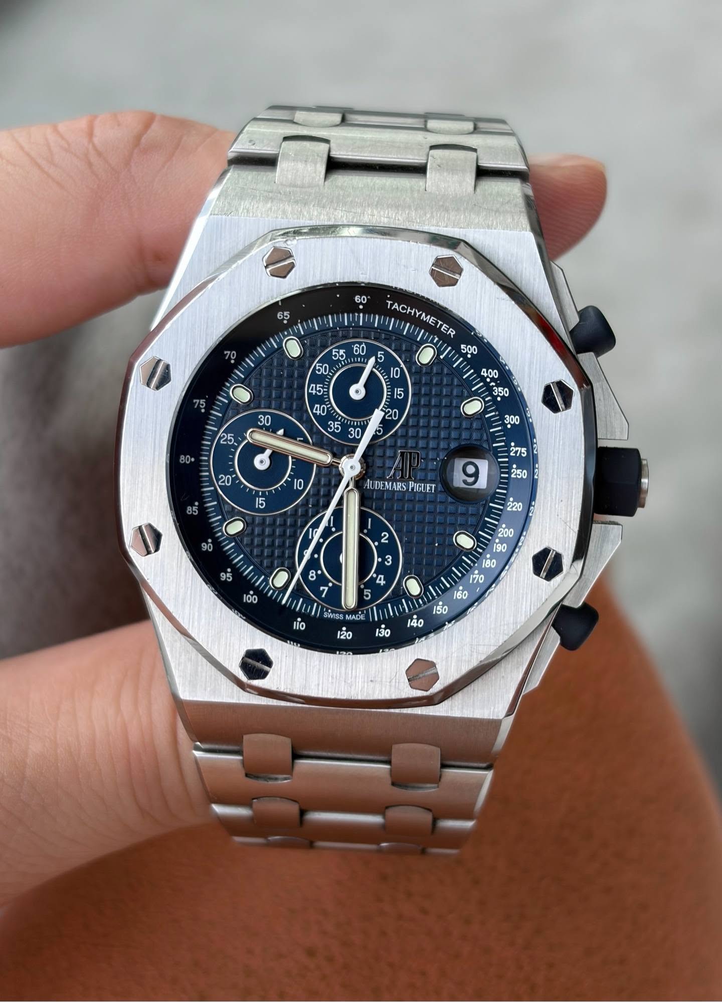May be an image of wrist watch and text that says '60 65 70 ACHYMETER 5 ተ = ف ס5. AUDEMARS PIGUET 80 2 8* a S โิัคย 1o 120 30'