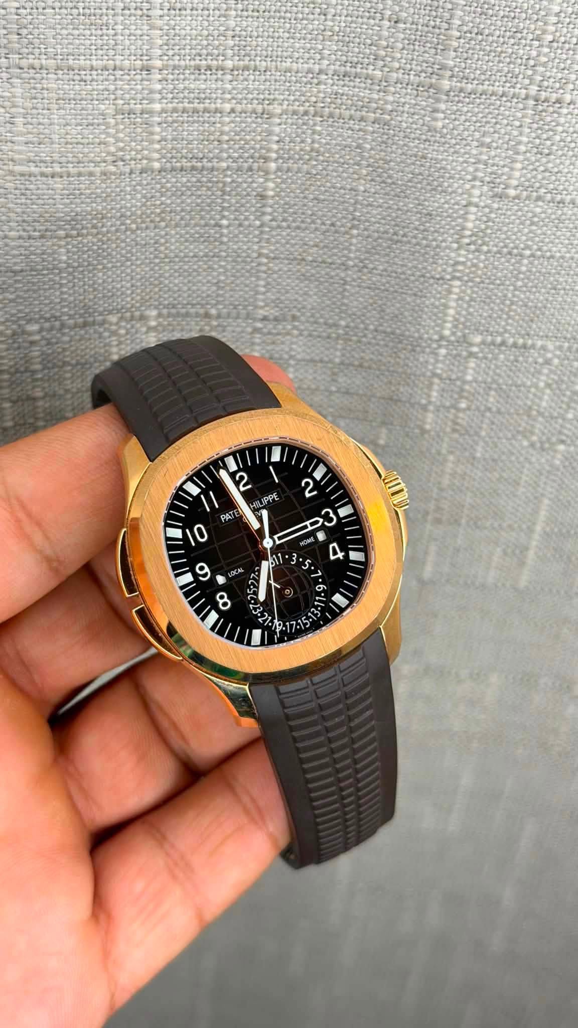 May be an image of digital watch and text that says '2 IPPE 2 PAT 10 3 X X 11 I 9 8 WE 4'