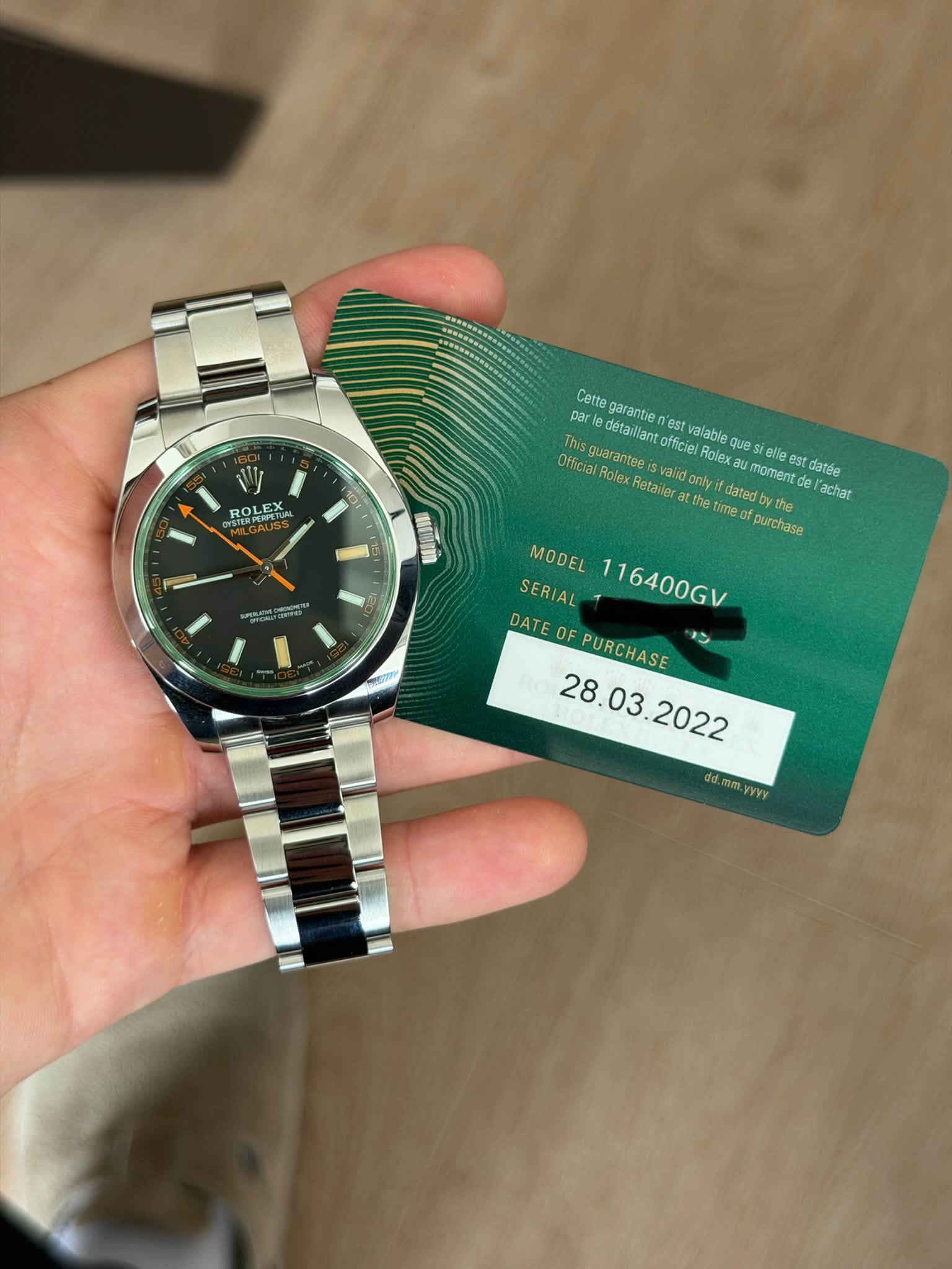 May be an image of wrist watch and text that says 'ROLEX HOLE STERPERPET แงค S Cotte garantie es est valable que 。 elle par This Getanlant Thisguarantees olex Retailer anly dated…