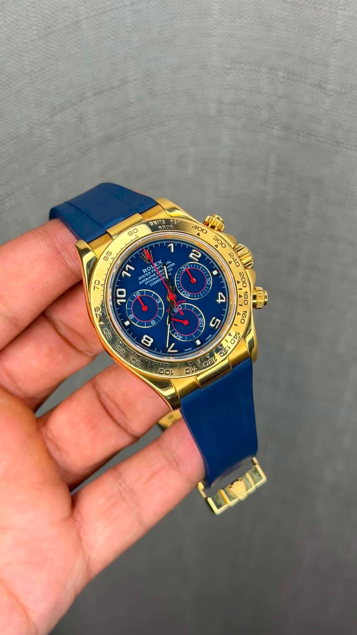 May be an image of wrist watch and text that says 'נדורת 60 1 Rea O 65 11 OL STERPUG M 79 OPFIOINEK 10 75 E0 0 S 8 0 هب 4 e el ወወ 180 点場 س 160 140 A0 1三0 20 যর حلات O2 L 10L'