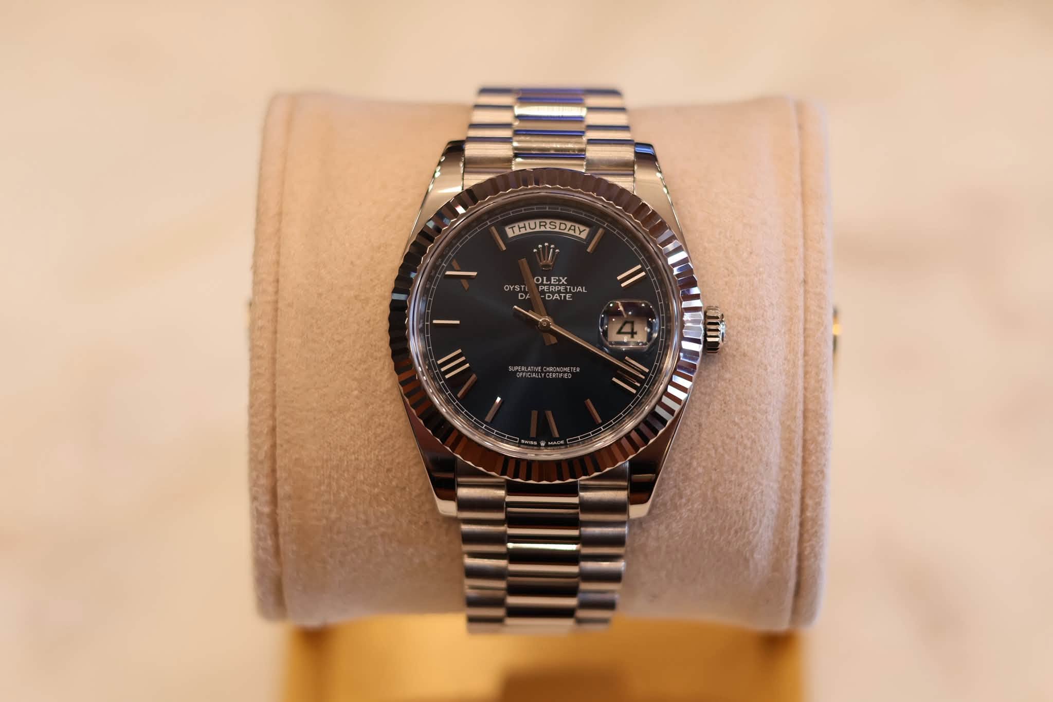 May be an image of wrist watch and text that says 'THURSDAY OrS OLEX PERPET CATE III 台 പர'