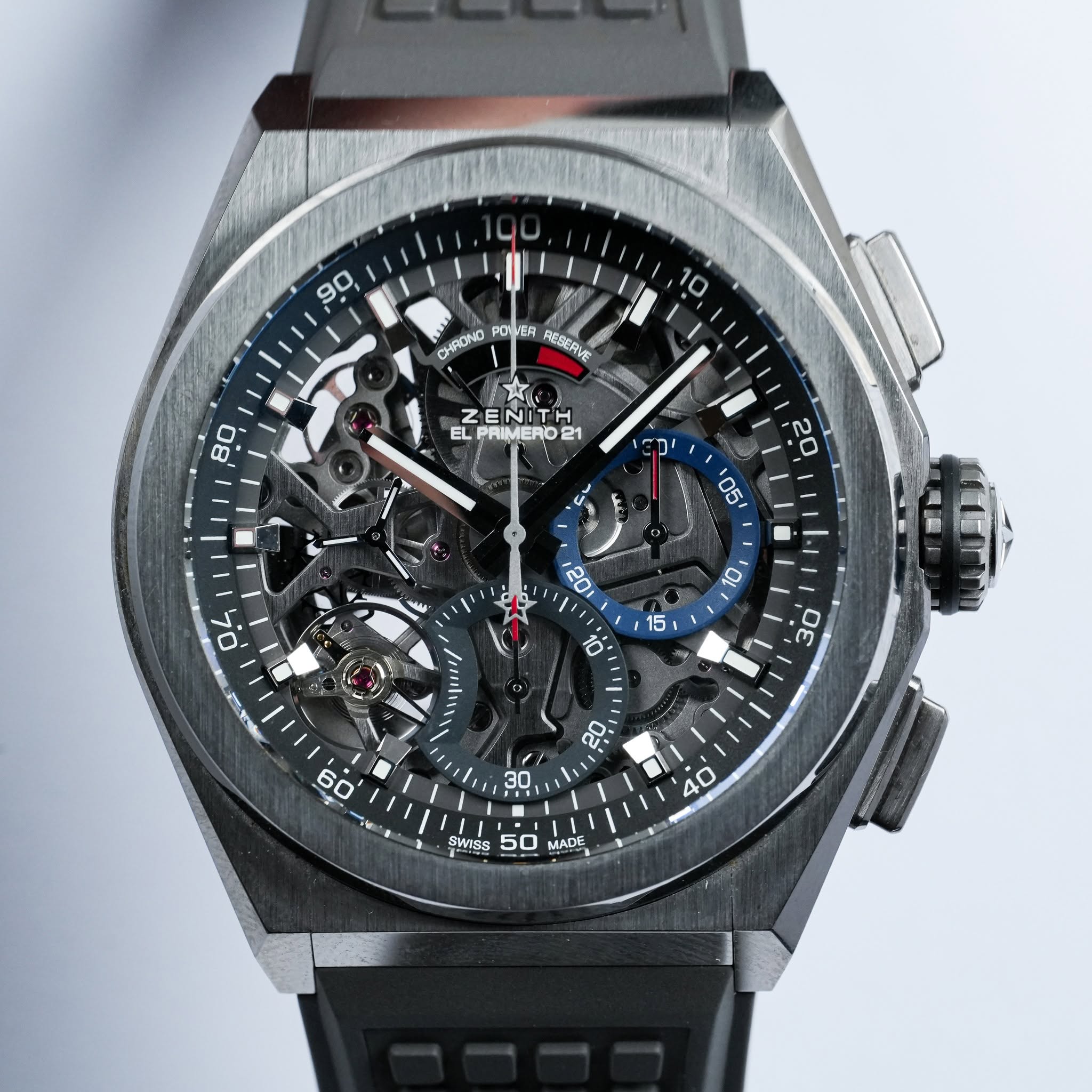 May be an image of wrist watch and text that says '90 CHERONO POWEA FESEAN roToH 80 NIT EL PRIMERO د بلله 20 Οι 15 10 精品 1 σε መ 9 20 ش MISS 50 MADE'