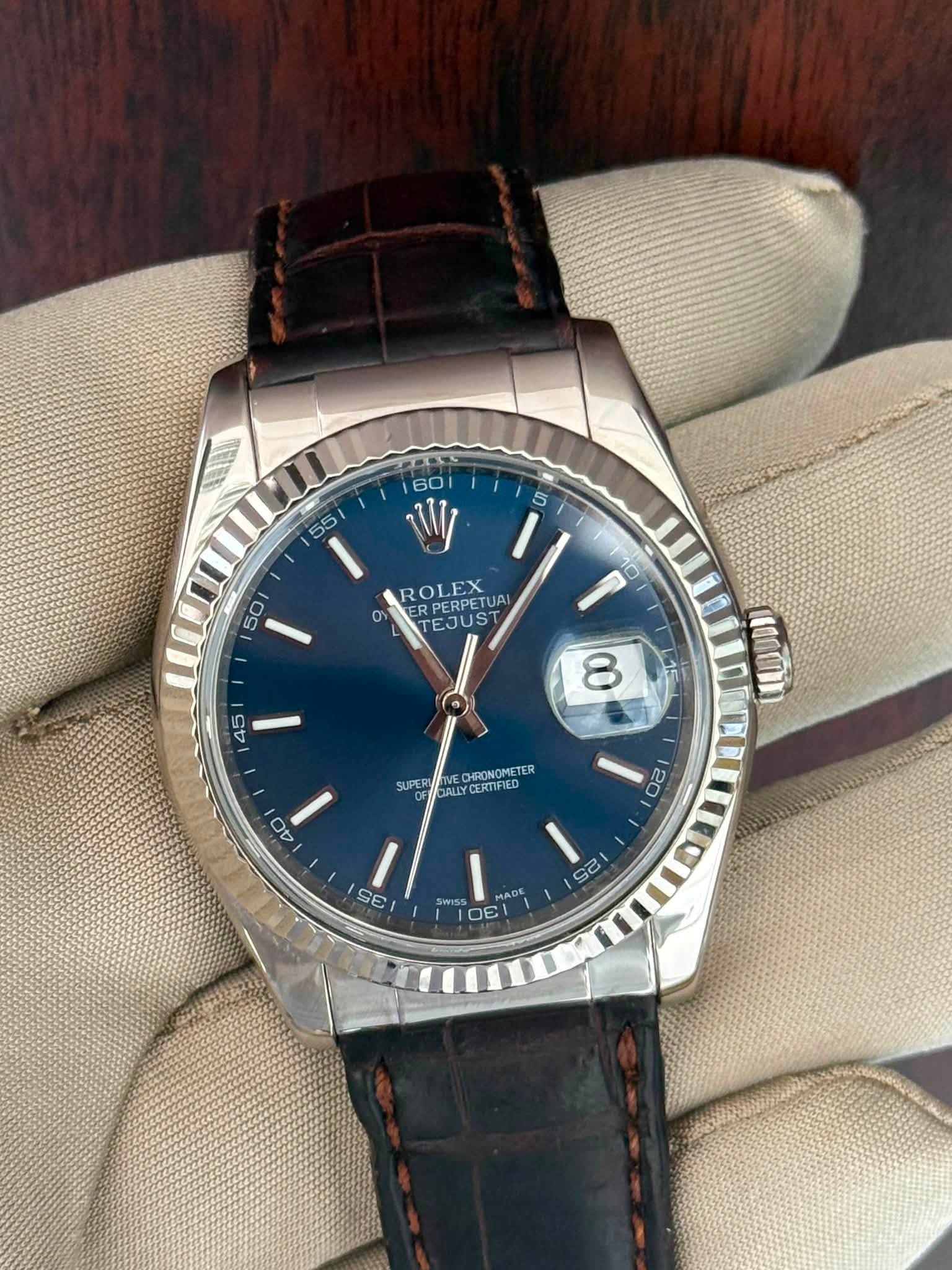 May be an image of wrist watch and text that says '5 FESC 60 55 I W1 ROLEX RPERPETUAI PERPERPETUAI TUA JAI 0 TEJUST 50 O 45 15 8 C00001 HRONOMETER SUPER DALLY CERTIFIED O O Or 20…