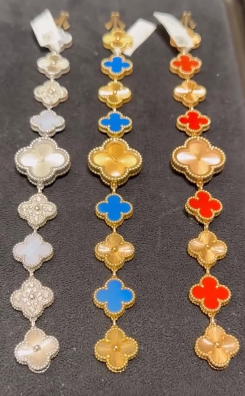 May be an image of jewelry