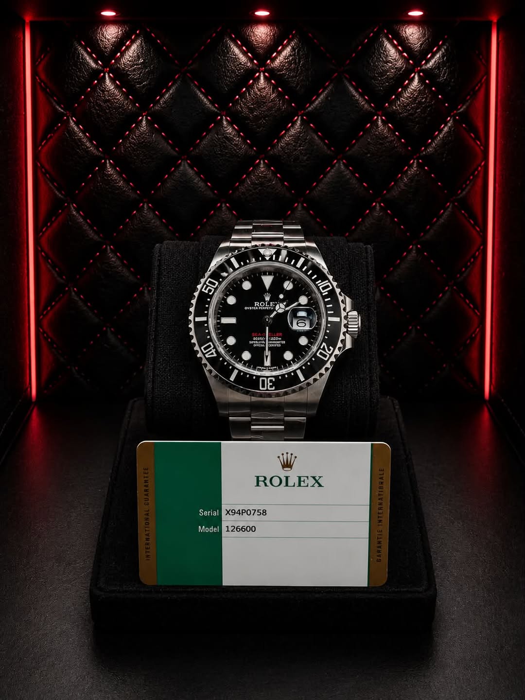 May be an image of wrist watch and text that says '50 1 VTeRFaFe 人 L RO 10 6 一 ማያ aaфo 40 Tu 20 ពេ ROLEX Seria SerialX94P0758 X94P0758 Model126600 Model 126600'