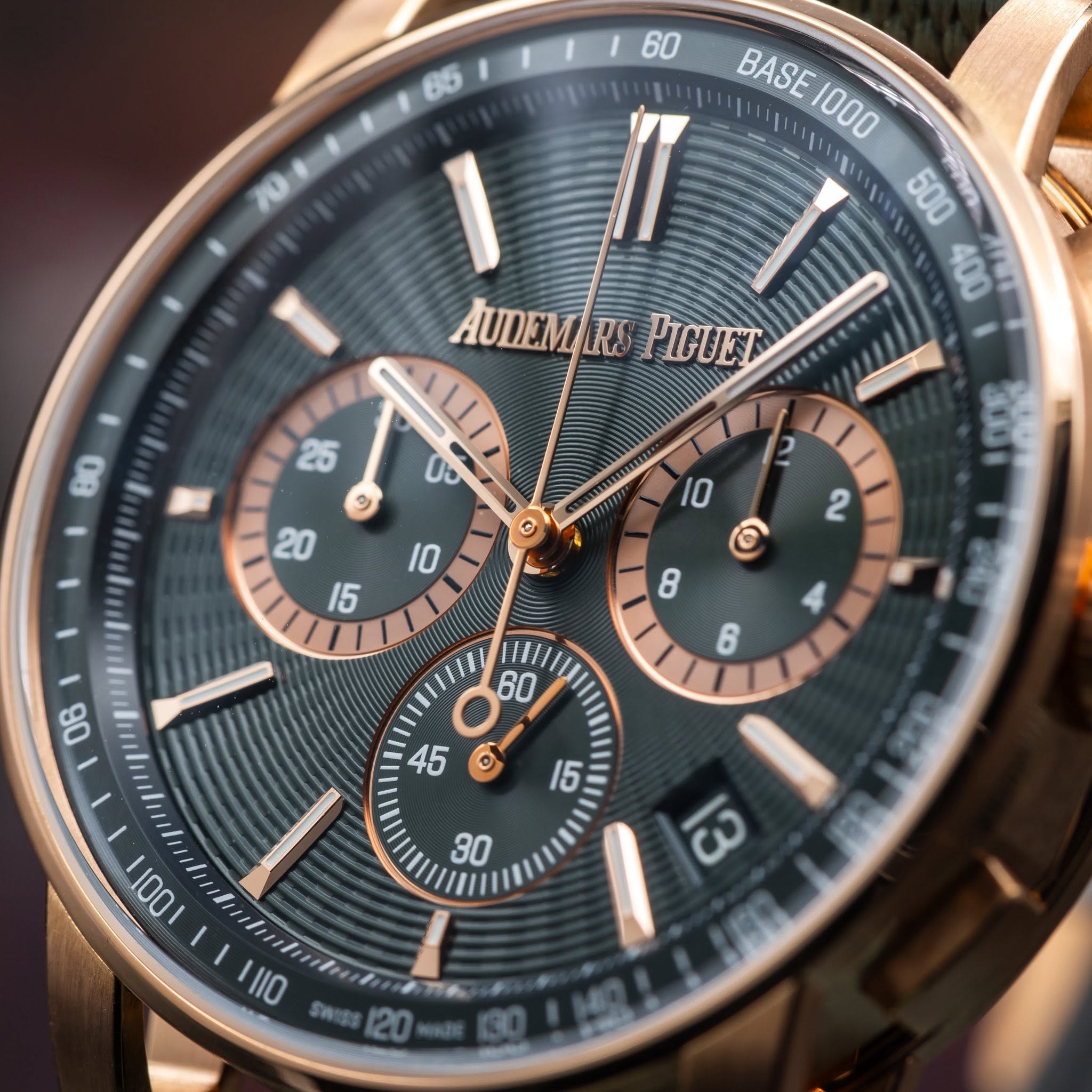 May be an image of wrist watch and text that says '60 BASE1000 ጥርዬ 1000 BASE 500 400 اگلر AUDEMR RS PIGUET 25 ツ Uo تت 00 = OII'