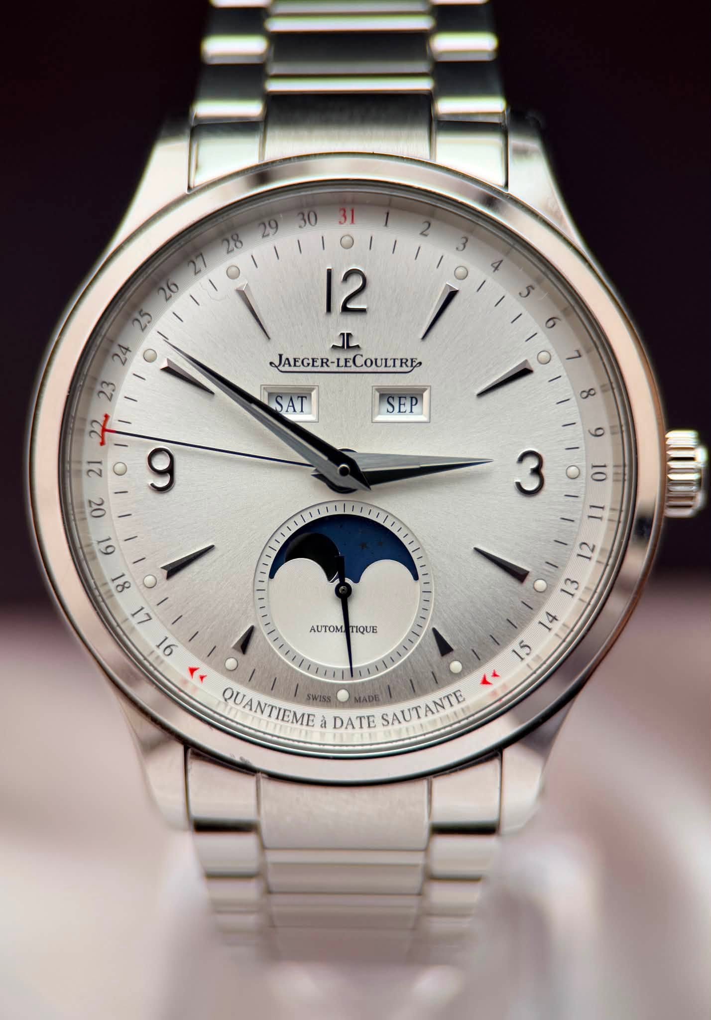 May be an image of wrist watch and text that says ' JL JAEGER-LECOULTRE COULTRE JAEGER-LE SAT SAT SEP LI 16 พิมก AUTOMETIQUE AUTOM TIQUE ن A 15 QUANTIEME à DATE SAUTANTE'