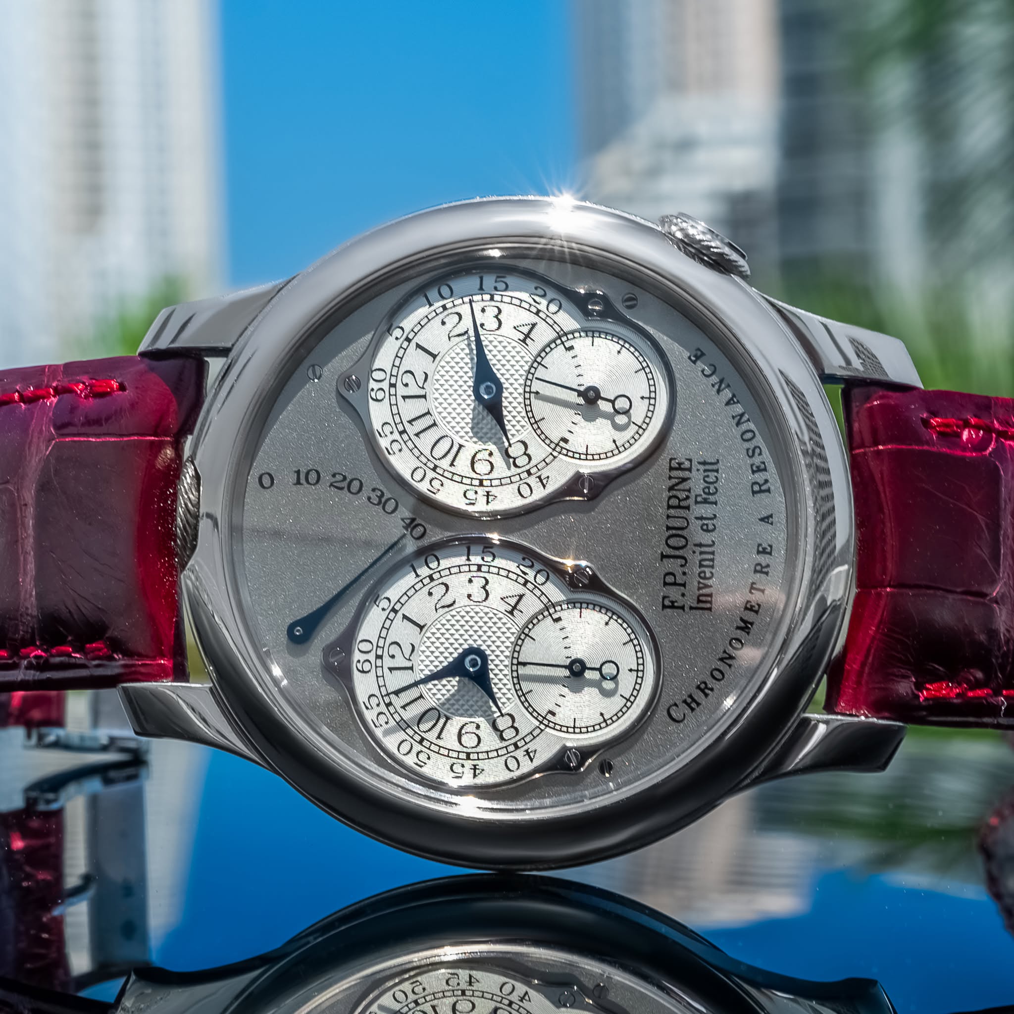 May be an image of wrist watch and text that says 'I 60 2 0 ع 6 OC 60 2 venitetPeci ל O الم 44 L 6 ب ት'
