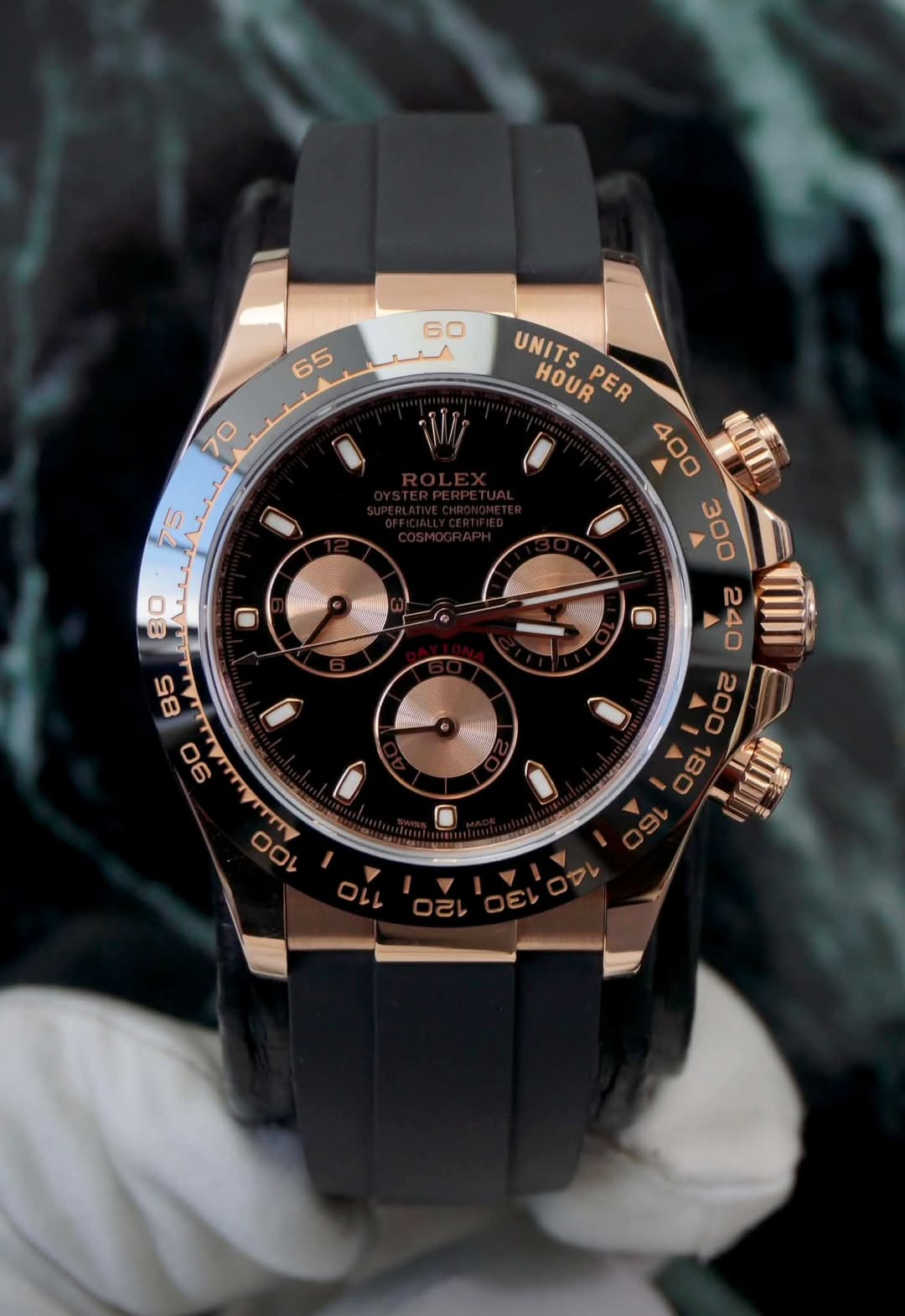 May be an image of wrist watch and text that says '60 65 مد 70 UNITS HOUR DER 400 nüm 300 240 MiII سدا '