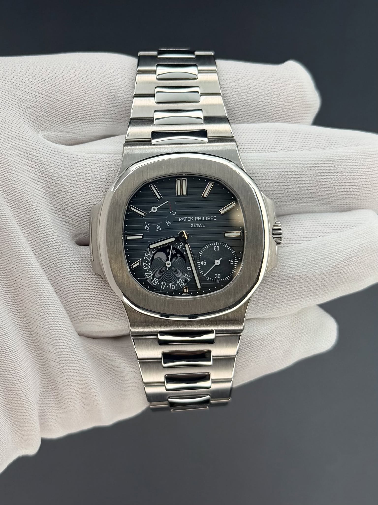 May be an image of wrist watch and text that says 'II C O 48 PATEK ATEKPHILIPPE KP ILIPPE GENEVE س in GO 45 בת A5 o - 이피U커 1.56-25- M ចា 2 s 30'