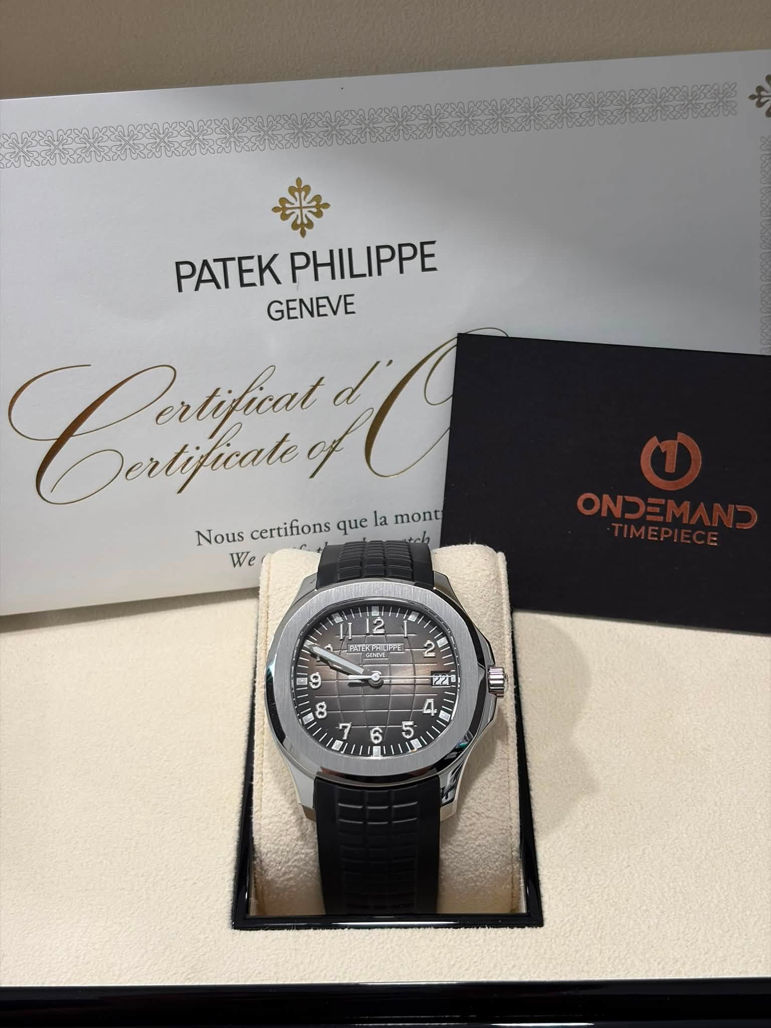 May be an image of wrist watch and text that says 'PATEK PATEKPHILIPPE PHILIPPE GENEVE Cc3фи d' Nous certifions que la mont tok We L12 L الم PTER PROPH 2 9 22 II '