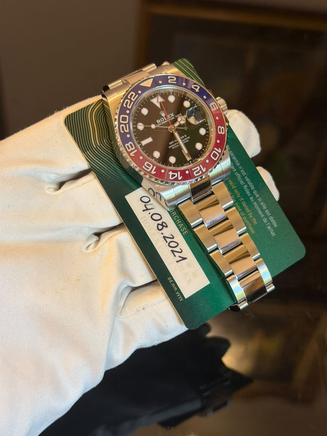 May be an image of wrist watch and text that says '2 4 RO SO မ 公 6 ИP GAT 0MAN ब- dd. mm LAX yyyy officie ffrielRol Rolex exaumone Kolex que b edbythe mementd moment ellees de…