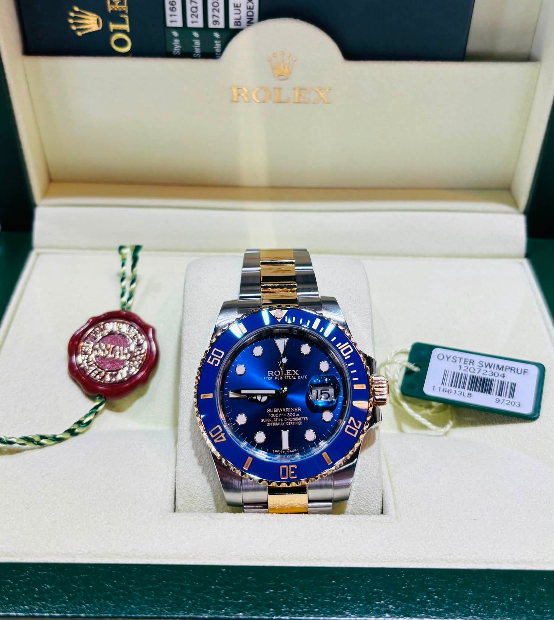 May be an image of wrist watch and text that says '1166 220 ELS 9720 BLUE WDEX Style OL ROLEX 50 10 RO ল BAEGWIMPRUF OYSTERSWIMPRUE OYSTER 12072304 SWIMPRUF SWIMPRUF 16613L8 MO'