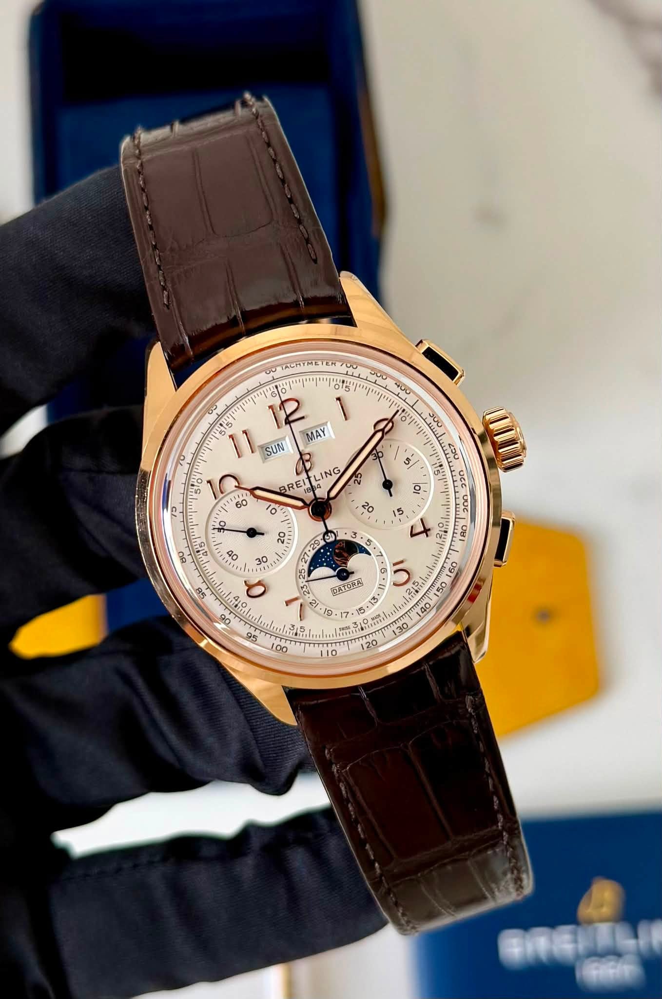 May be an image of wrist watch and text that says '00 TACHYMET 12 6/6 MAY SUN ም"” 300 450 UEE 200 πυς,. 애원1 5 ING 22 BREI 60 9 으 20 O 15 8 00 الكه 1-20 30 o. ا O 5B 00 091 ALUPR…