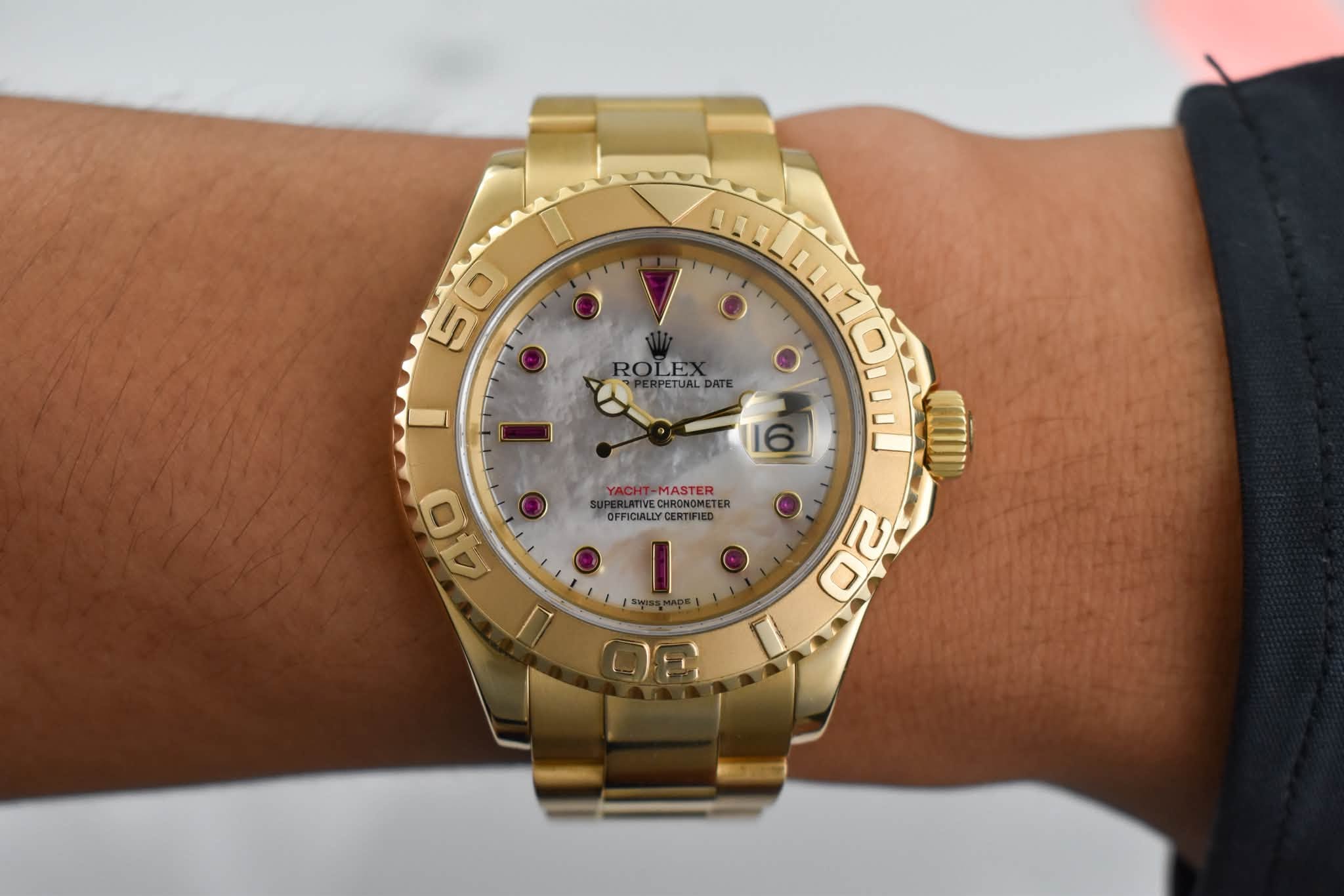 May be an image of wrist watch and text that says '50 5 50 I ROLE ROLEX RO ERPETUALDATE ROLAE DATE PETUAL 16 YACHT-MASTER YACHT-MASTERTER T-MASTER OFFICIALLY LL CERTIFIED 40 20…