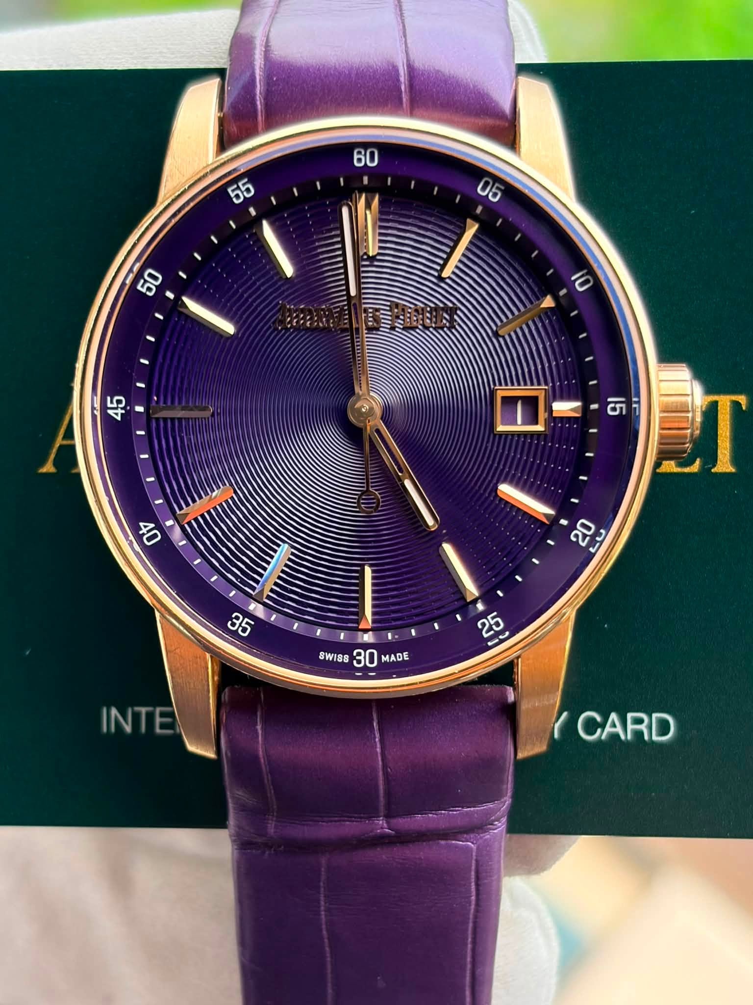 May be an image of wrist watch and text that says ' CLESN 福 45 47 ဟာ LT 20 LU 35 SWISS Swias30MADE 30 MADE 25 - INT 1 CARD'