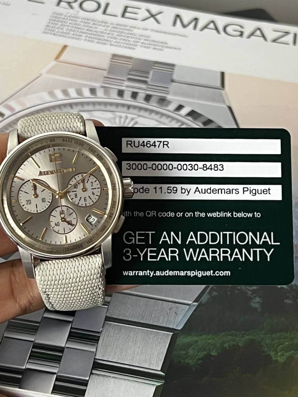 May be an image of wrist watch and text that says 'TOLEX MAGAZI RU4647R 新さ日 ATι3ν F 8 吉。 / E by Audemars Piguet 02 5510 code or on the weblink below to ET AN ADDITIONAL YEAR…