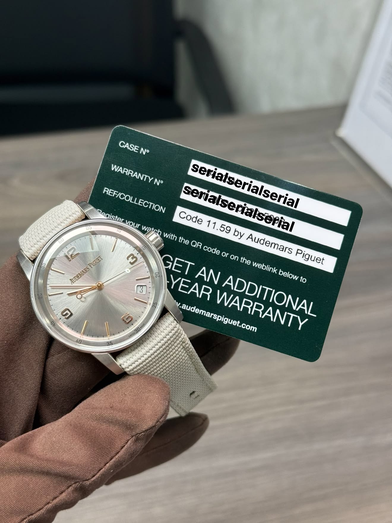 May be an image of wrist watch and text that says 'CASE N° WARRANTY WARRANTYN No REF/COLLECTION ECTION PegISTALYOu vour Megister Code 11.59 59 by Isefial watsh with the QR code…
